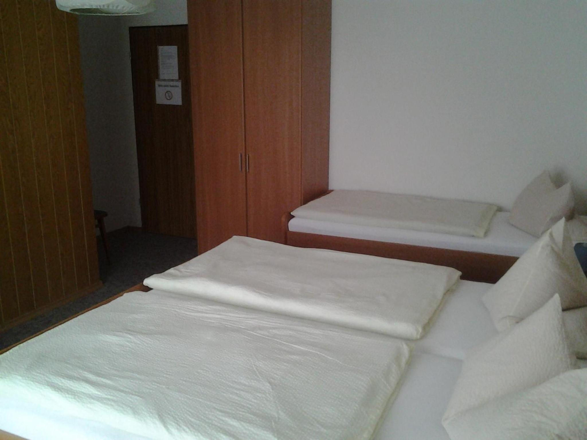 Triple Room - Photo 6