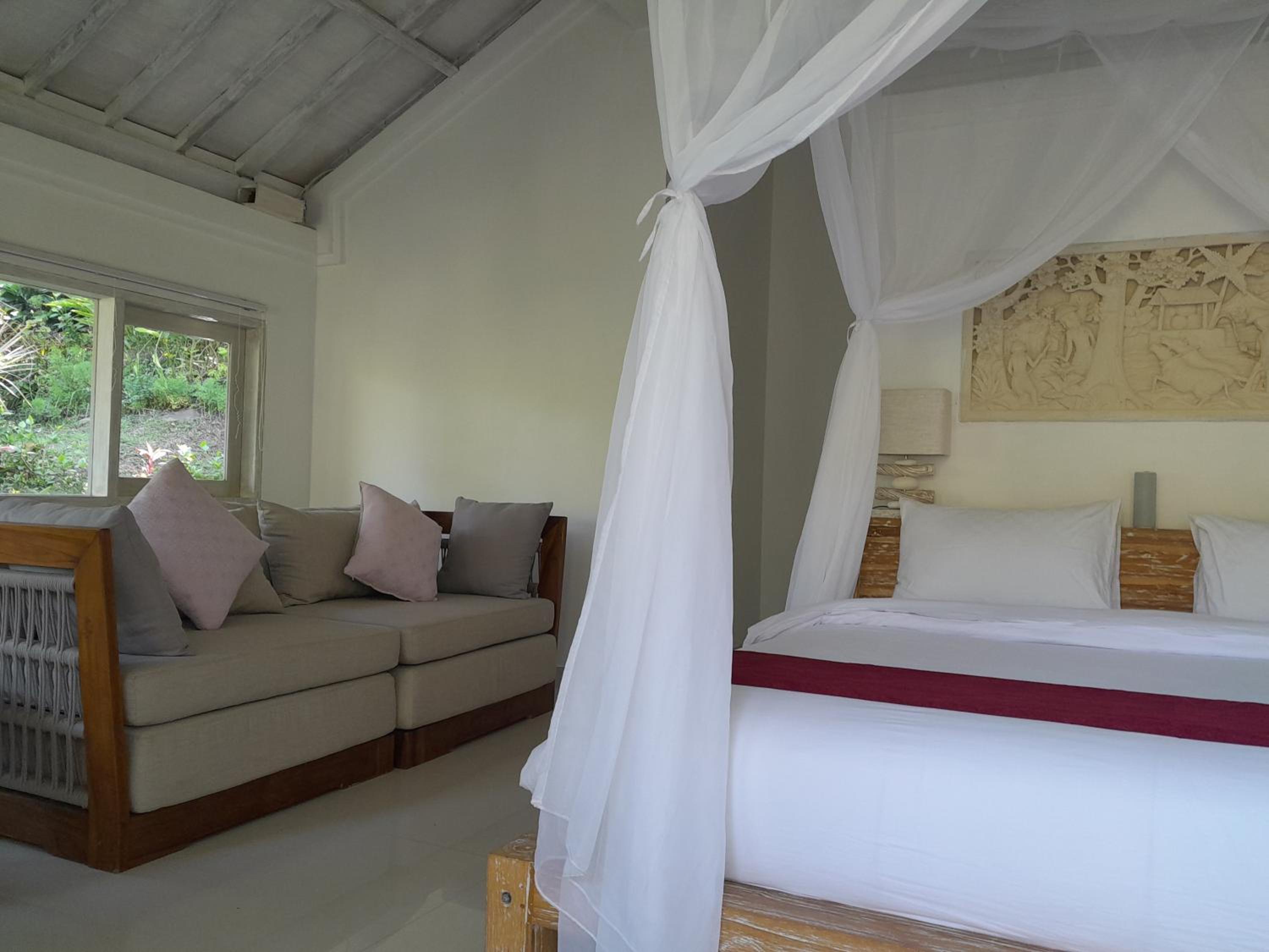 Deluxe Bungalow with Garden View - Photo 43