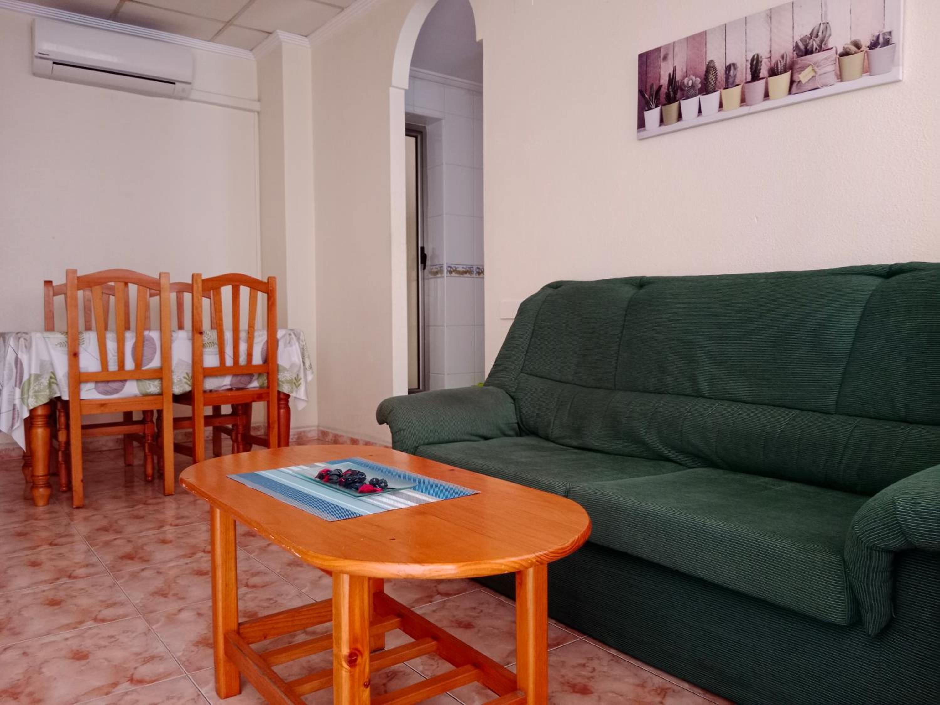 One-Bedroom Apartment photo 3
