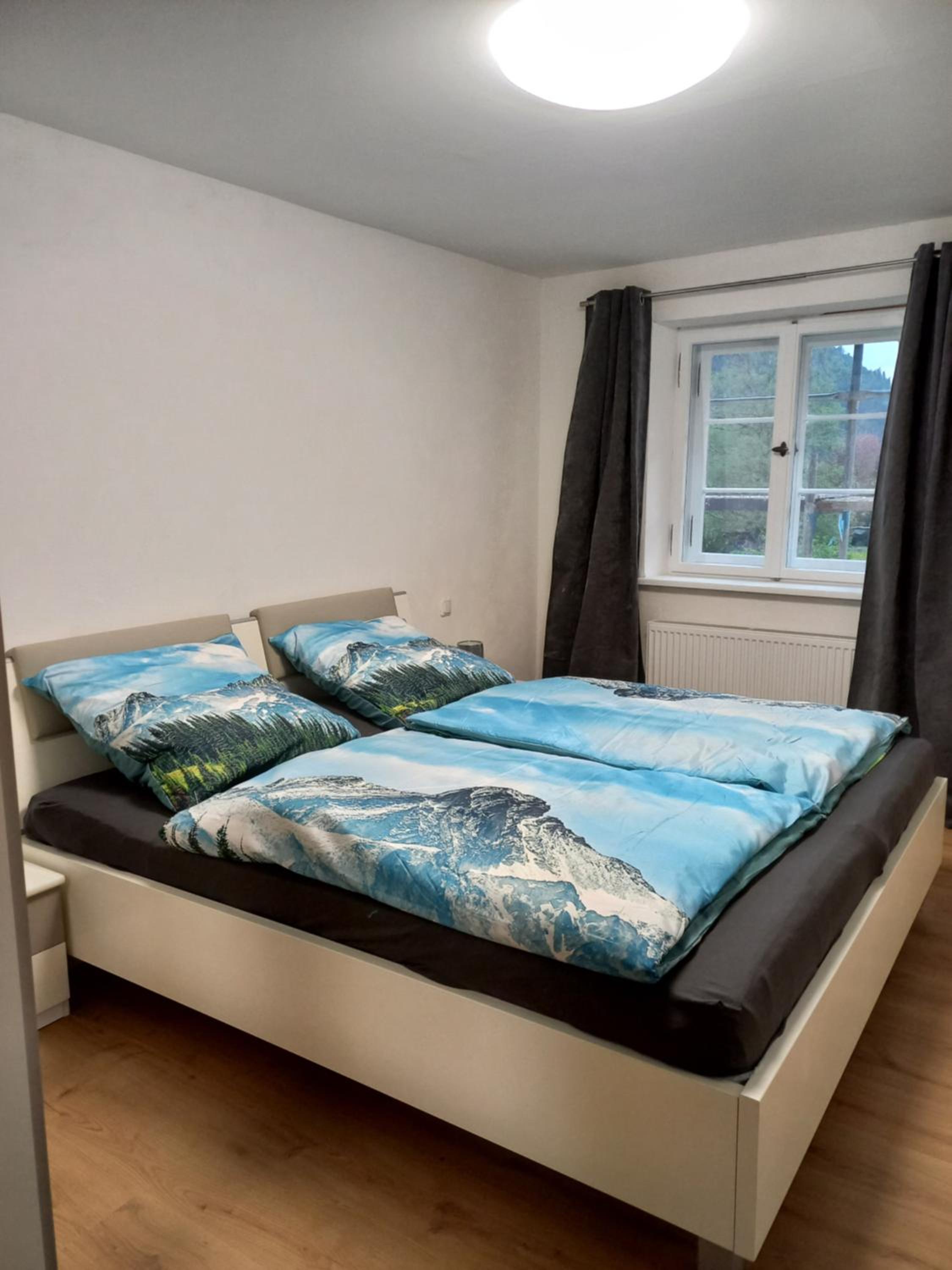 One-Bedroom Apartment photo 2