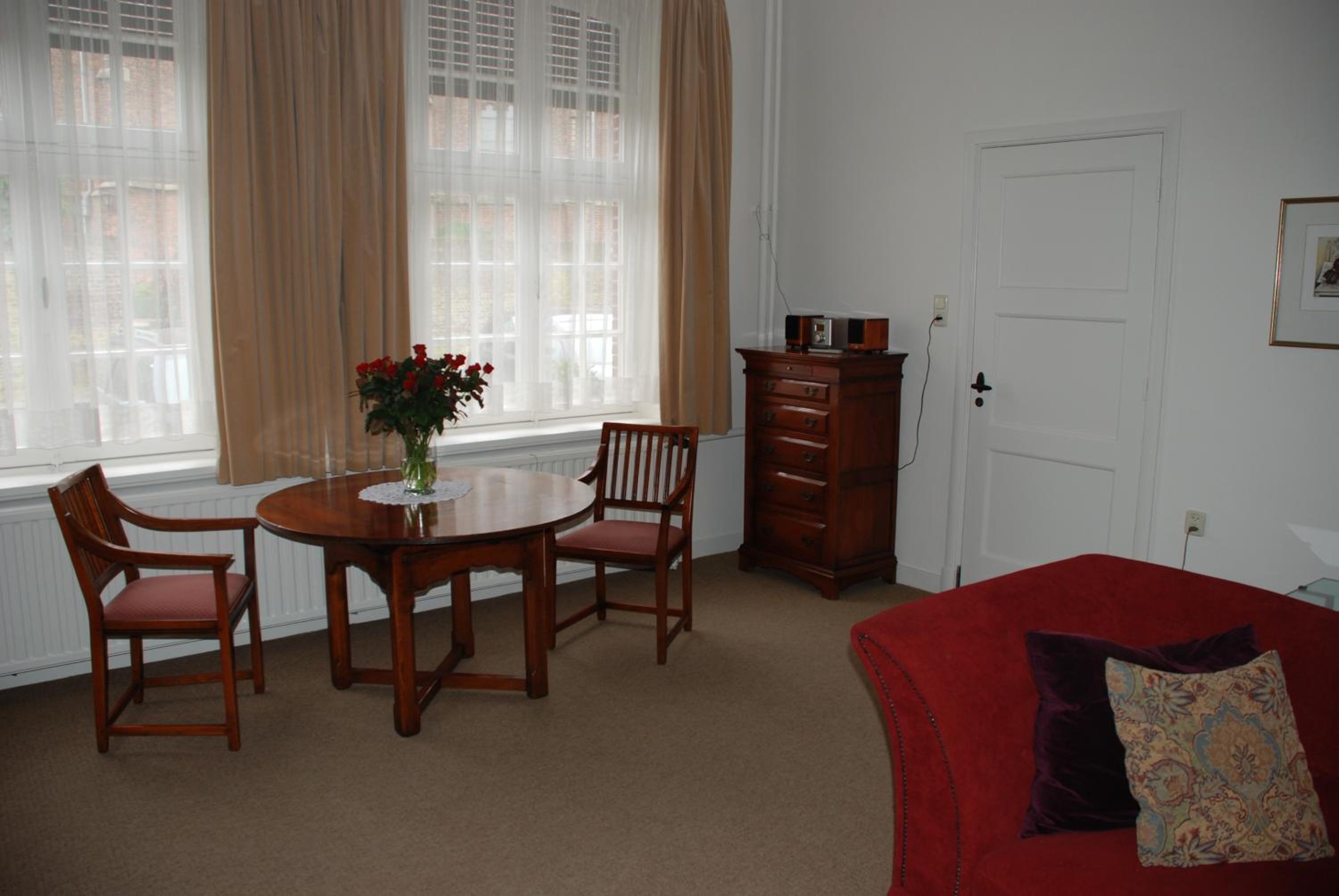 Three-Bedroom Townhouse photo 1