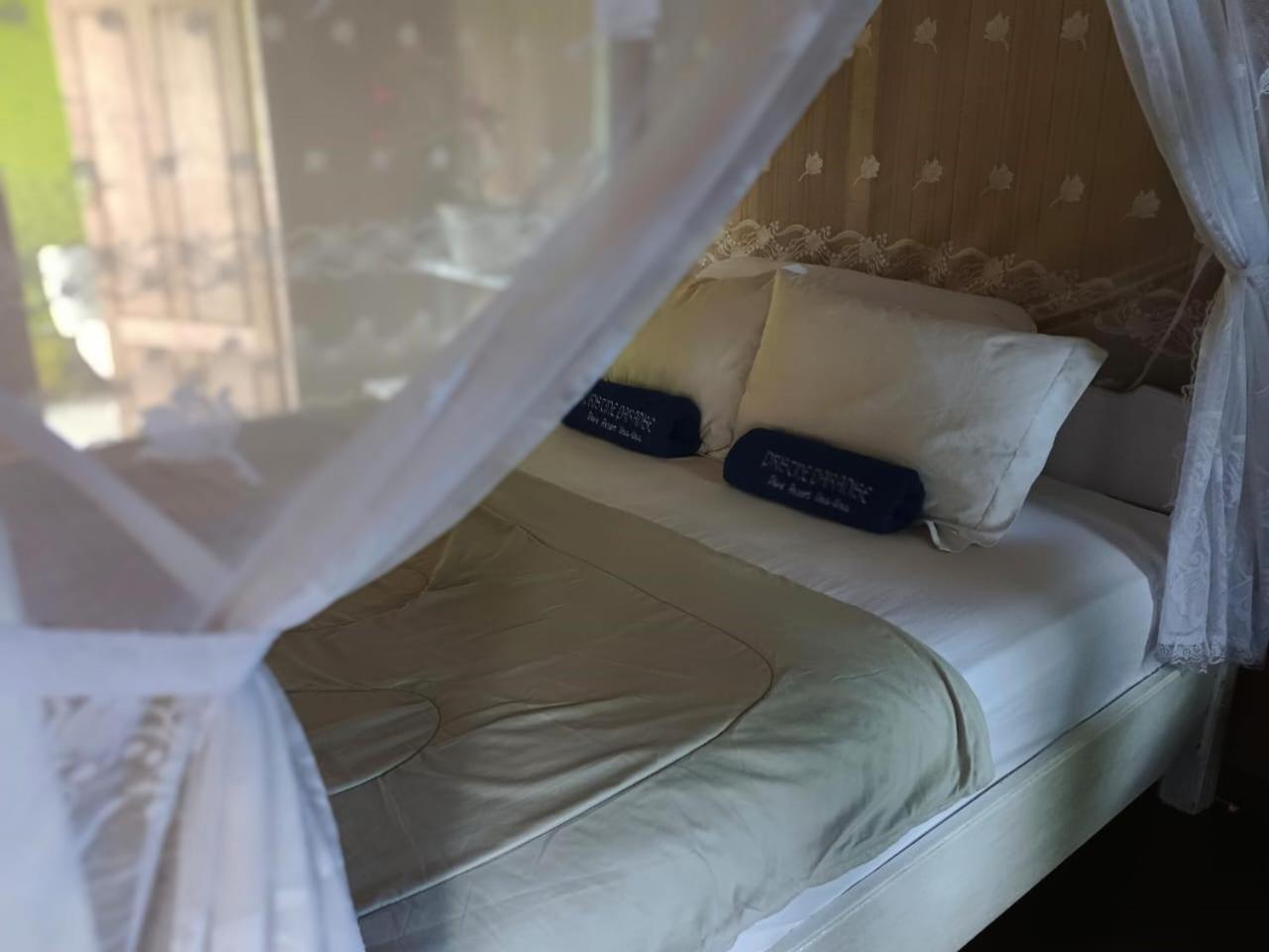 King Room with Balcony photo 2