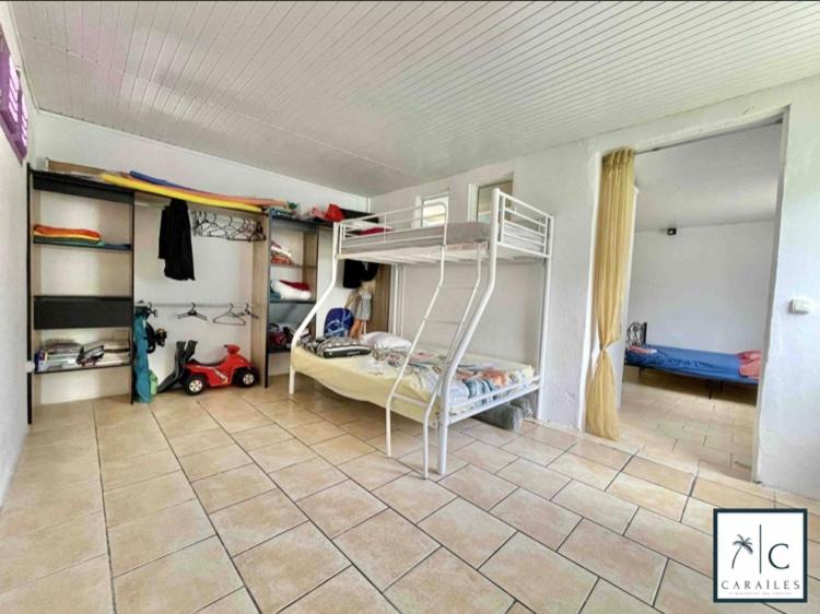 Two-Bedroom House photo 2