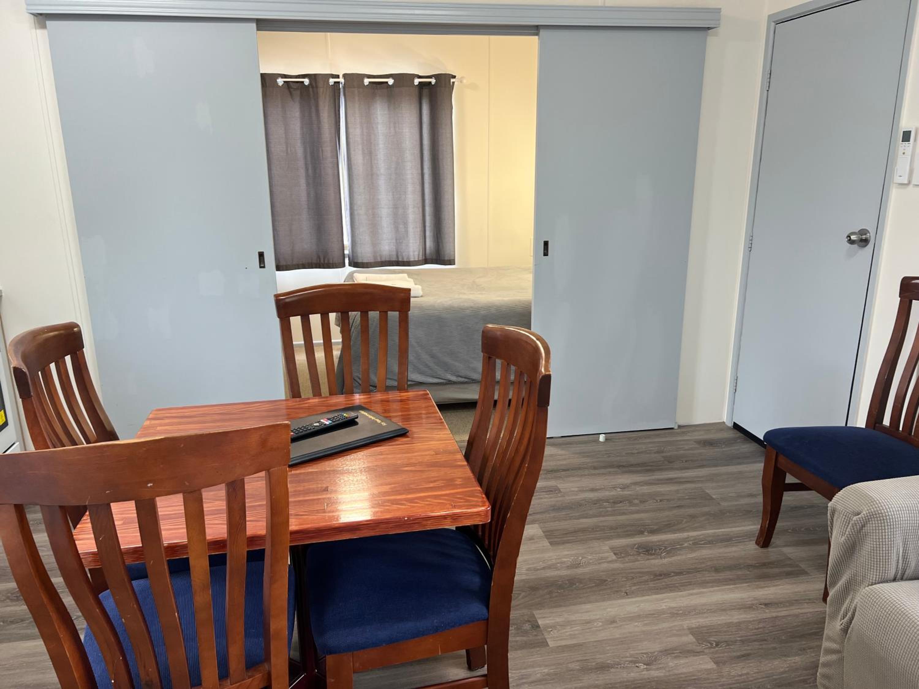Two-Bedroom Cabin  - Photo 4