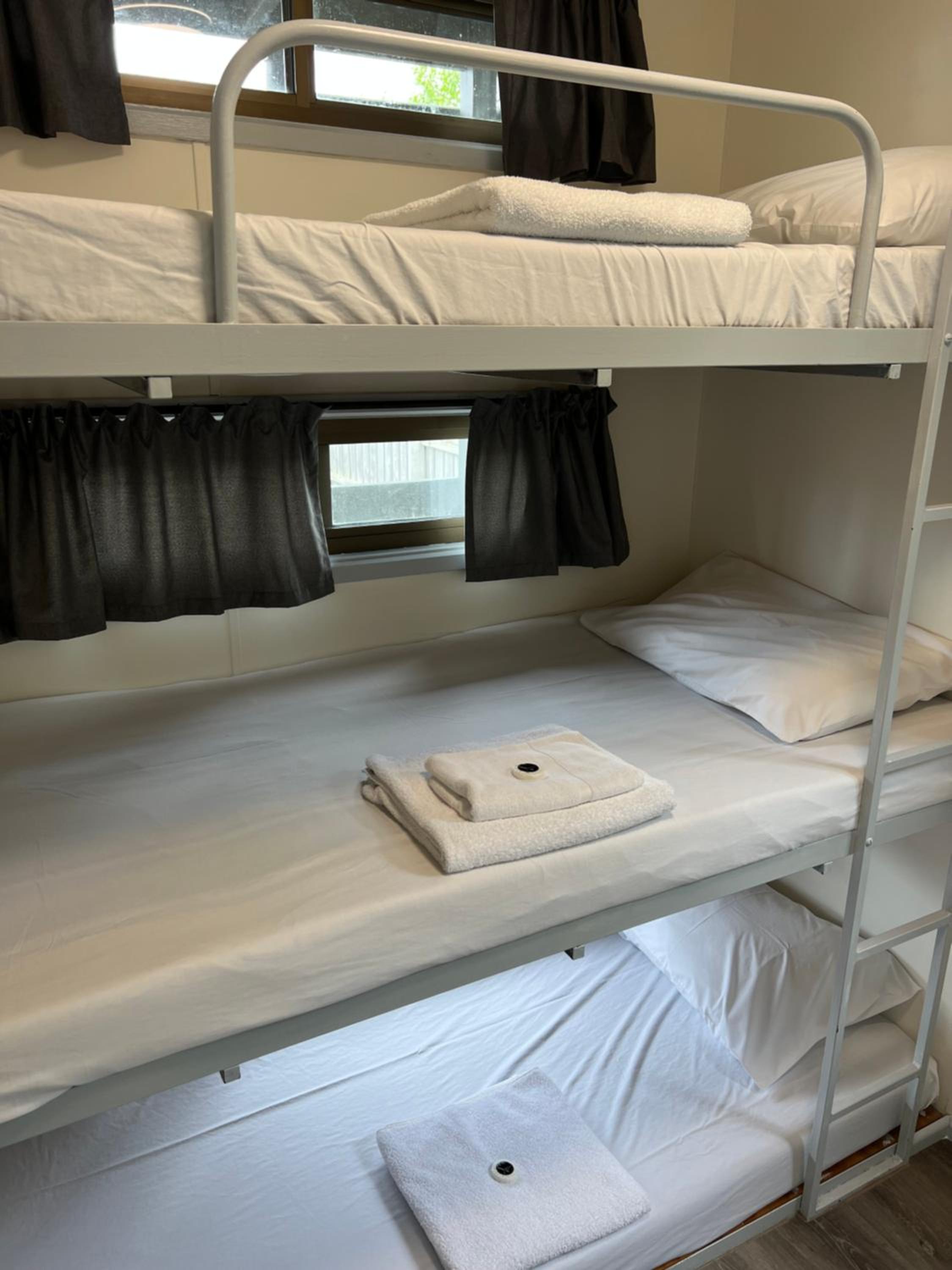 Two-Bedroom Cabin  - Photo 21
