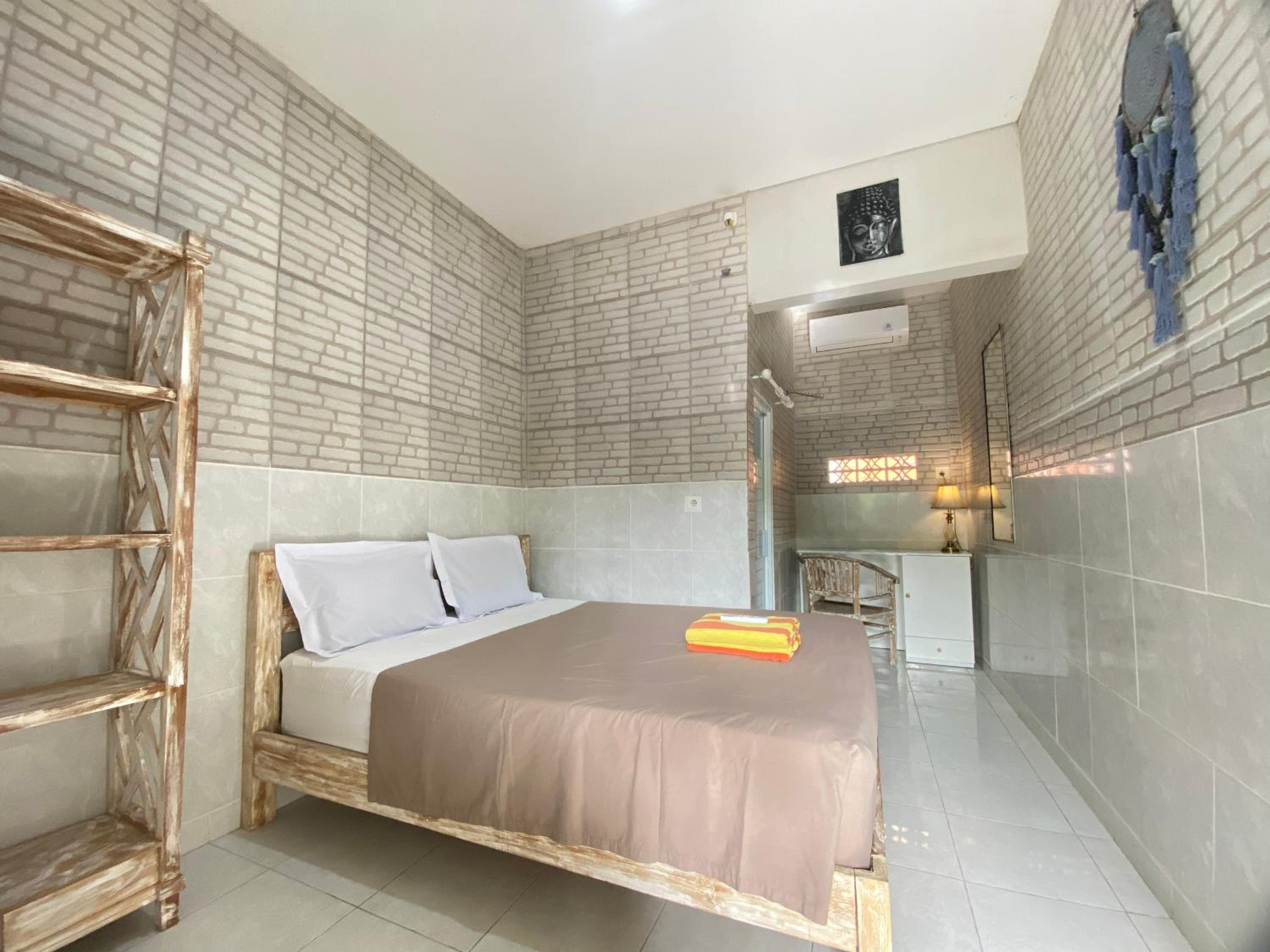 Economy Double Room - Photo 1