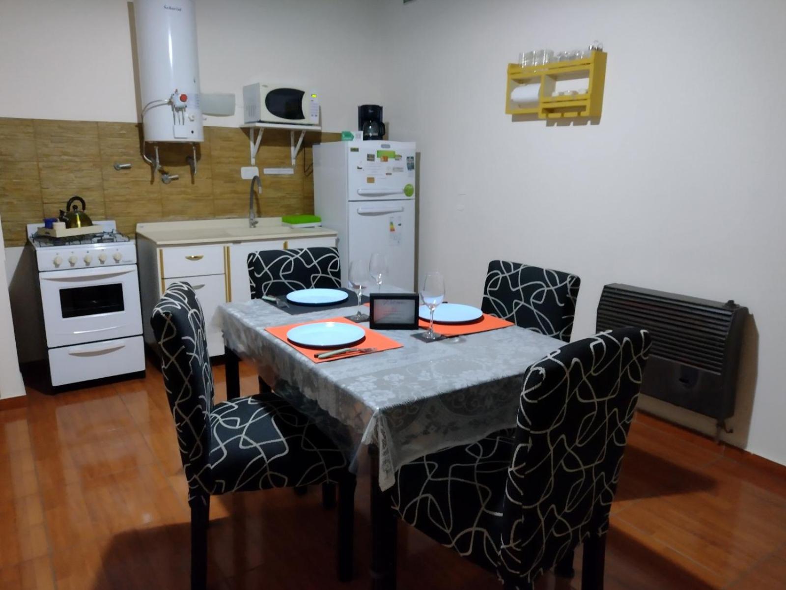 One-Bedroom House photo 3