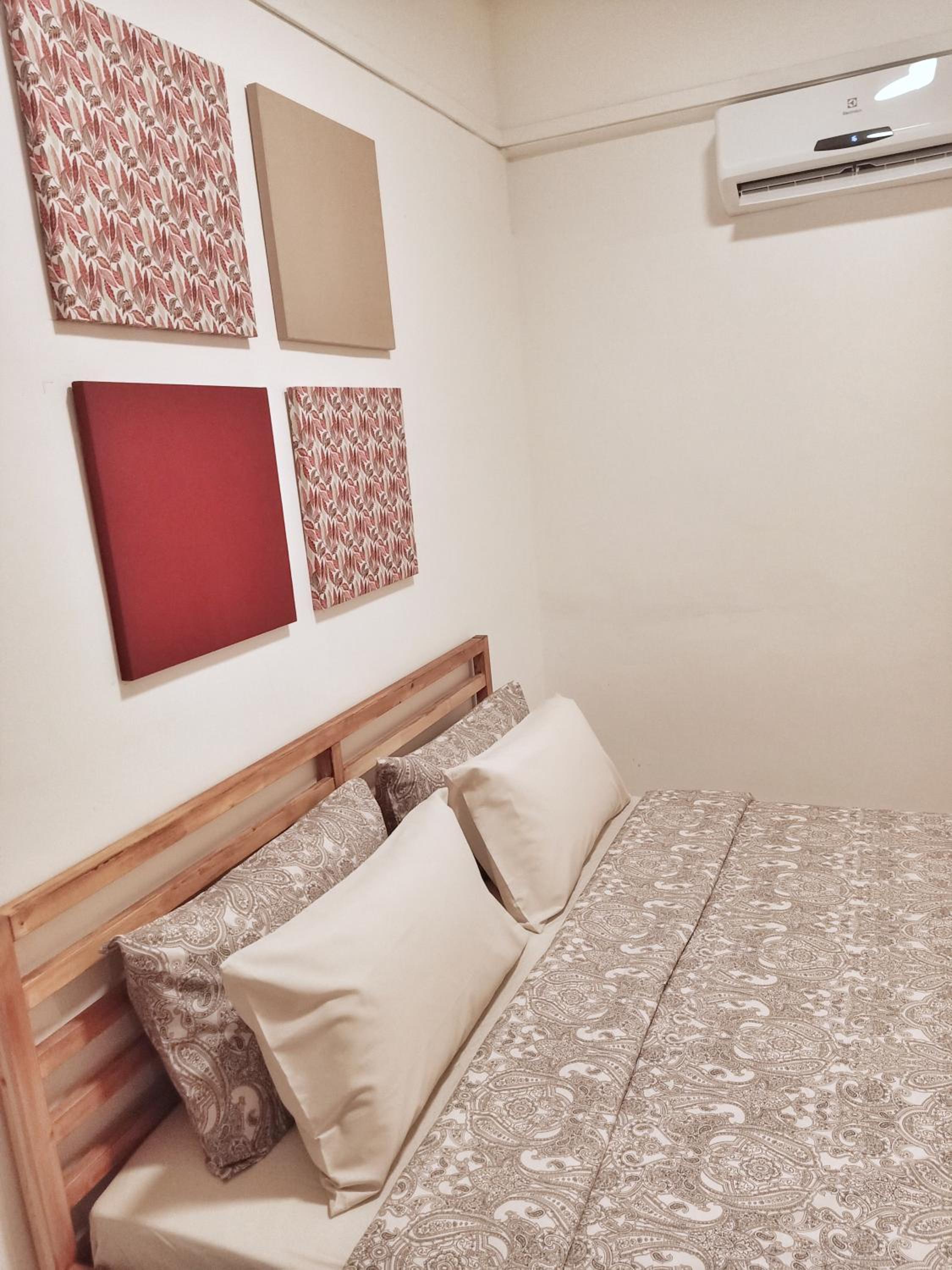 One-Bedroom Apartment with Balcony photo 2