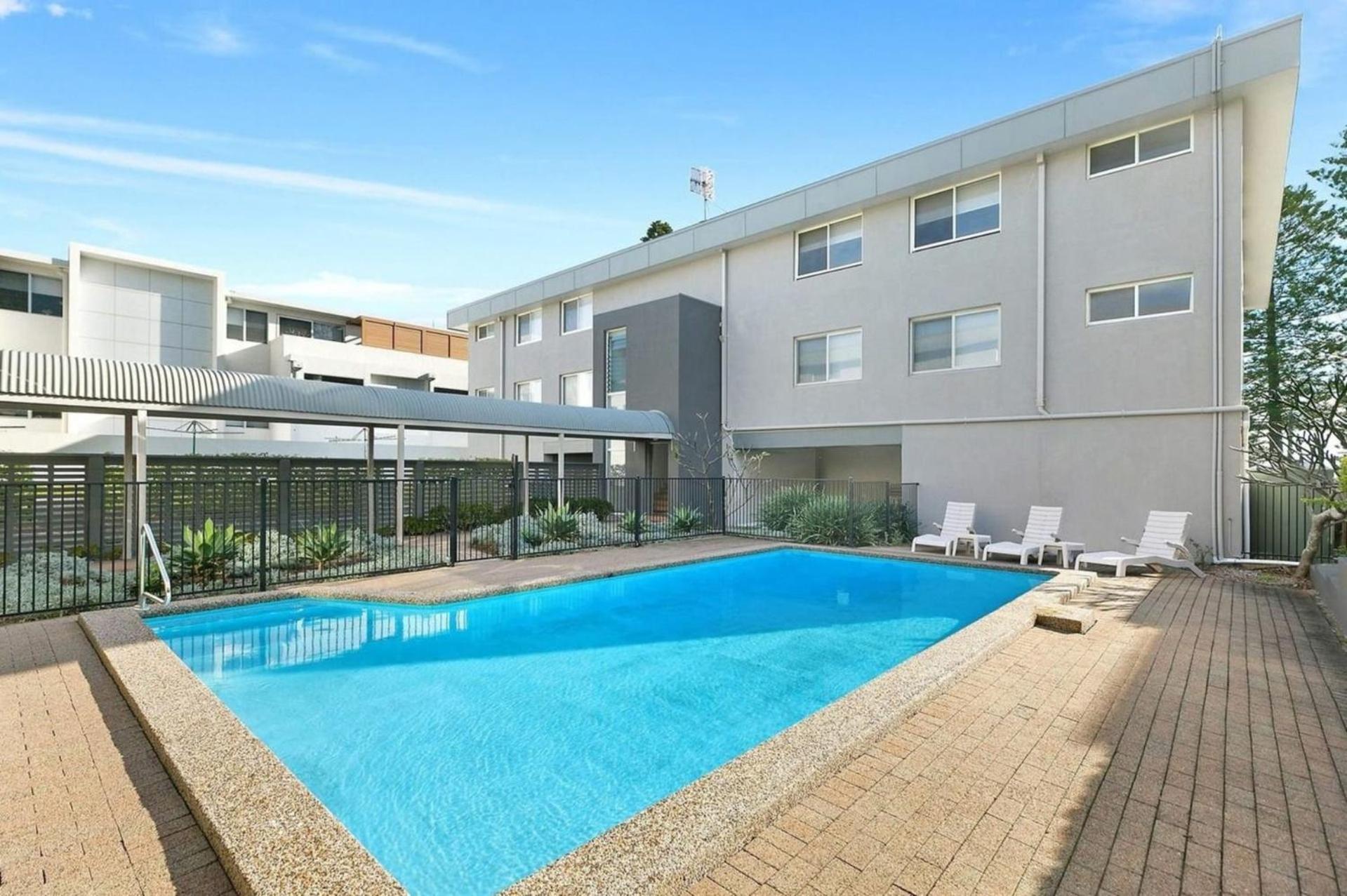Apartment with Sea View photo 2