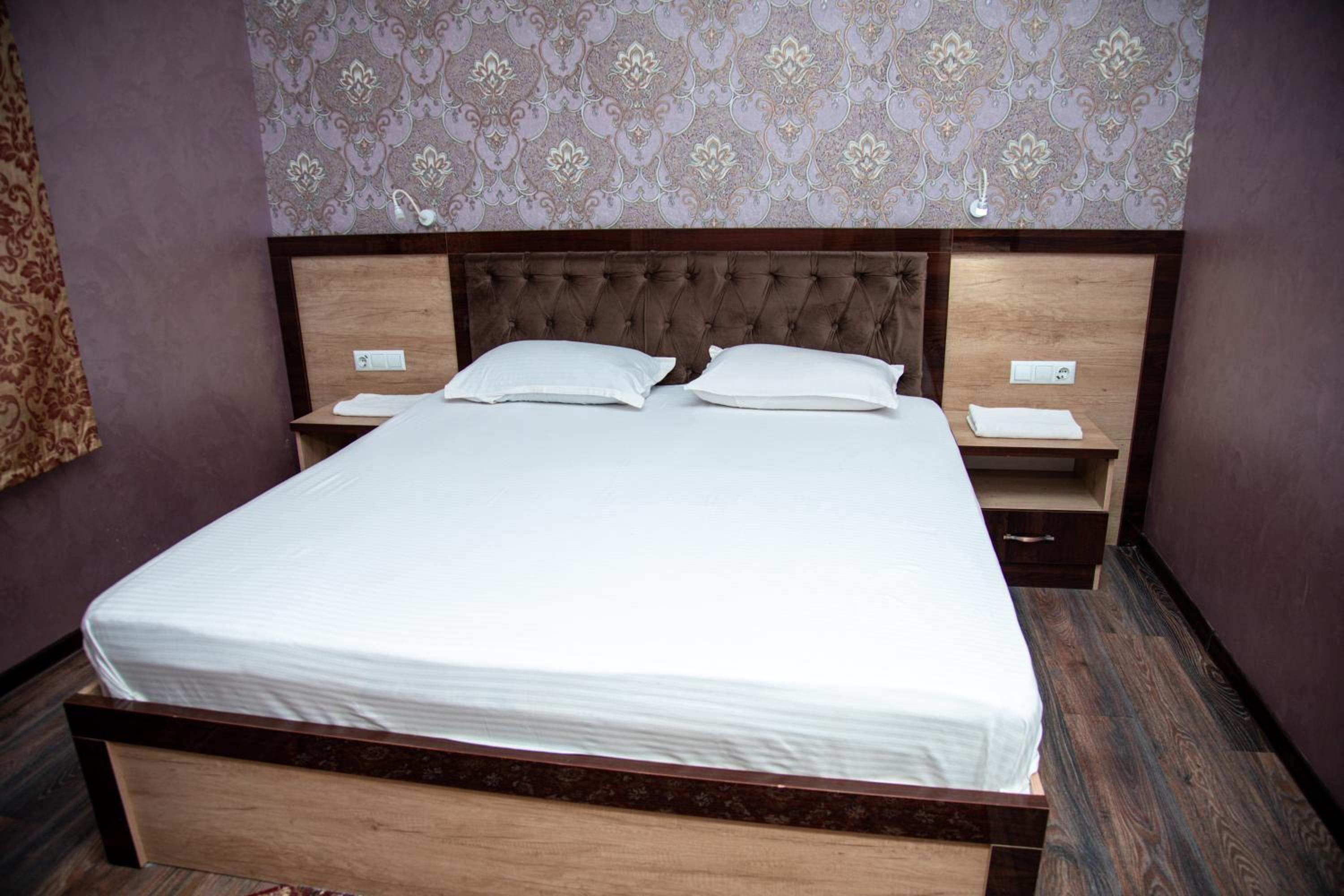 Deluxe Double Or Twin Room With River View photo 3