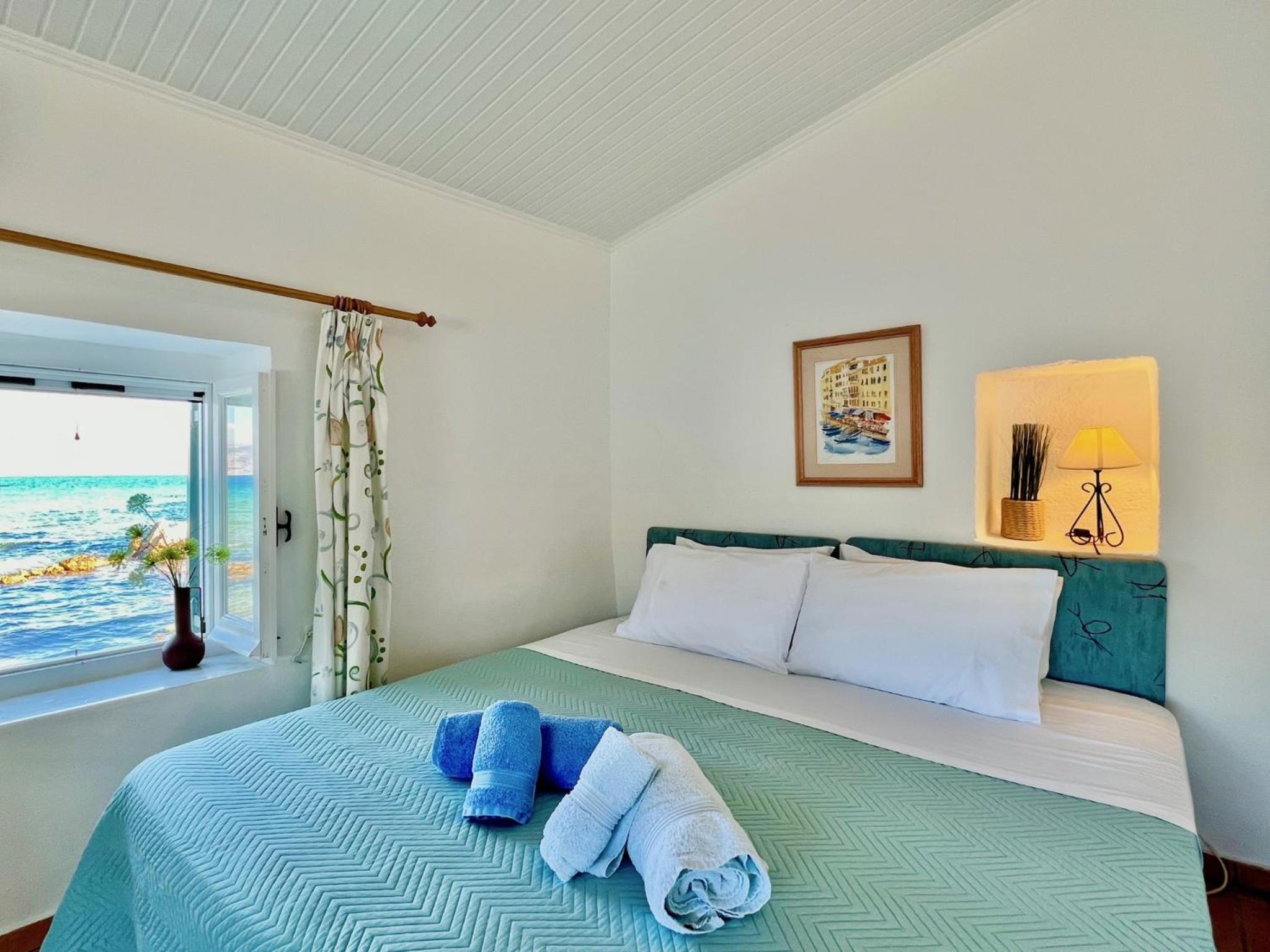 Villa - Beach Front photo 1