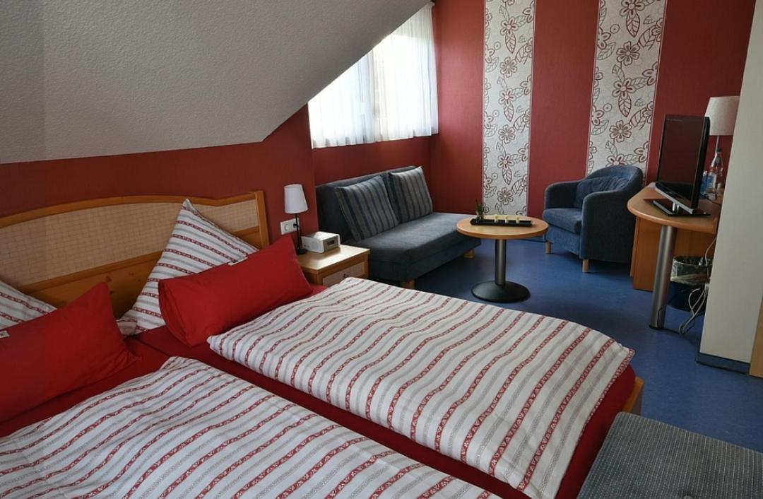 Standard Double Room photo 3