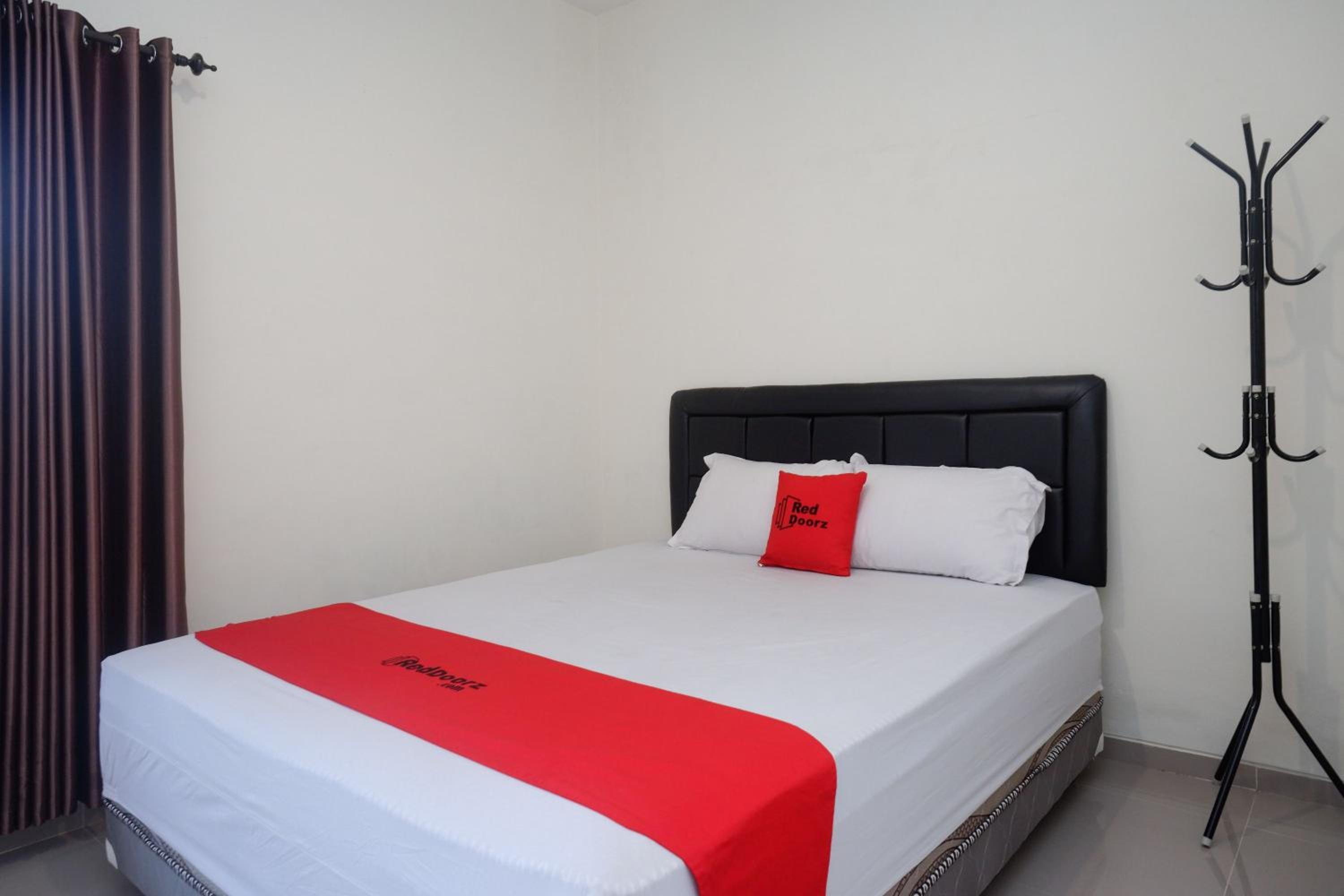 Double Room - Photo 14