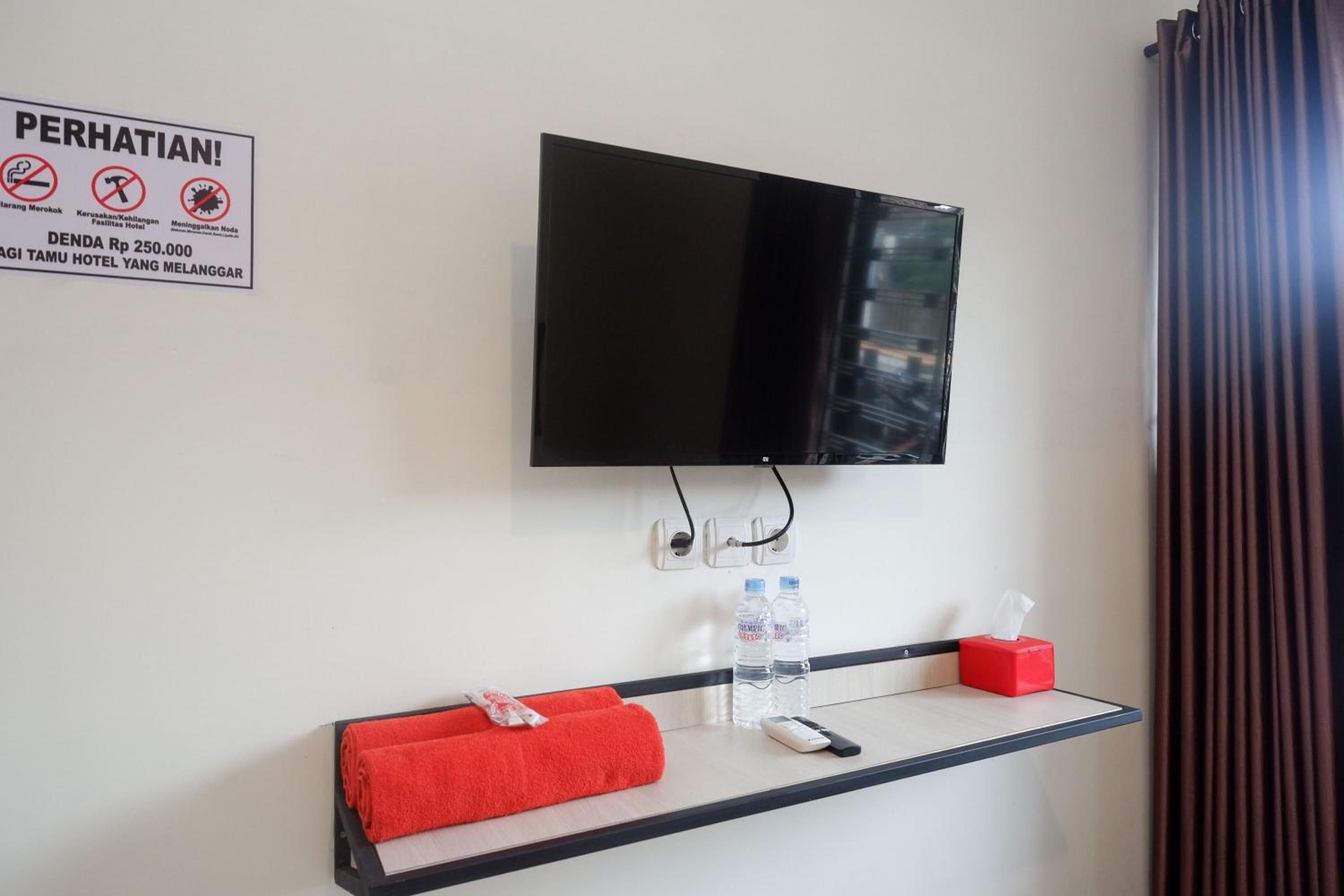 Double Room - Photo 9