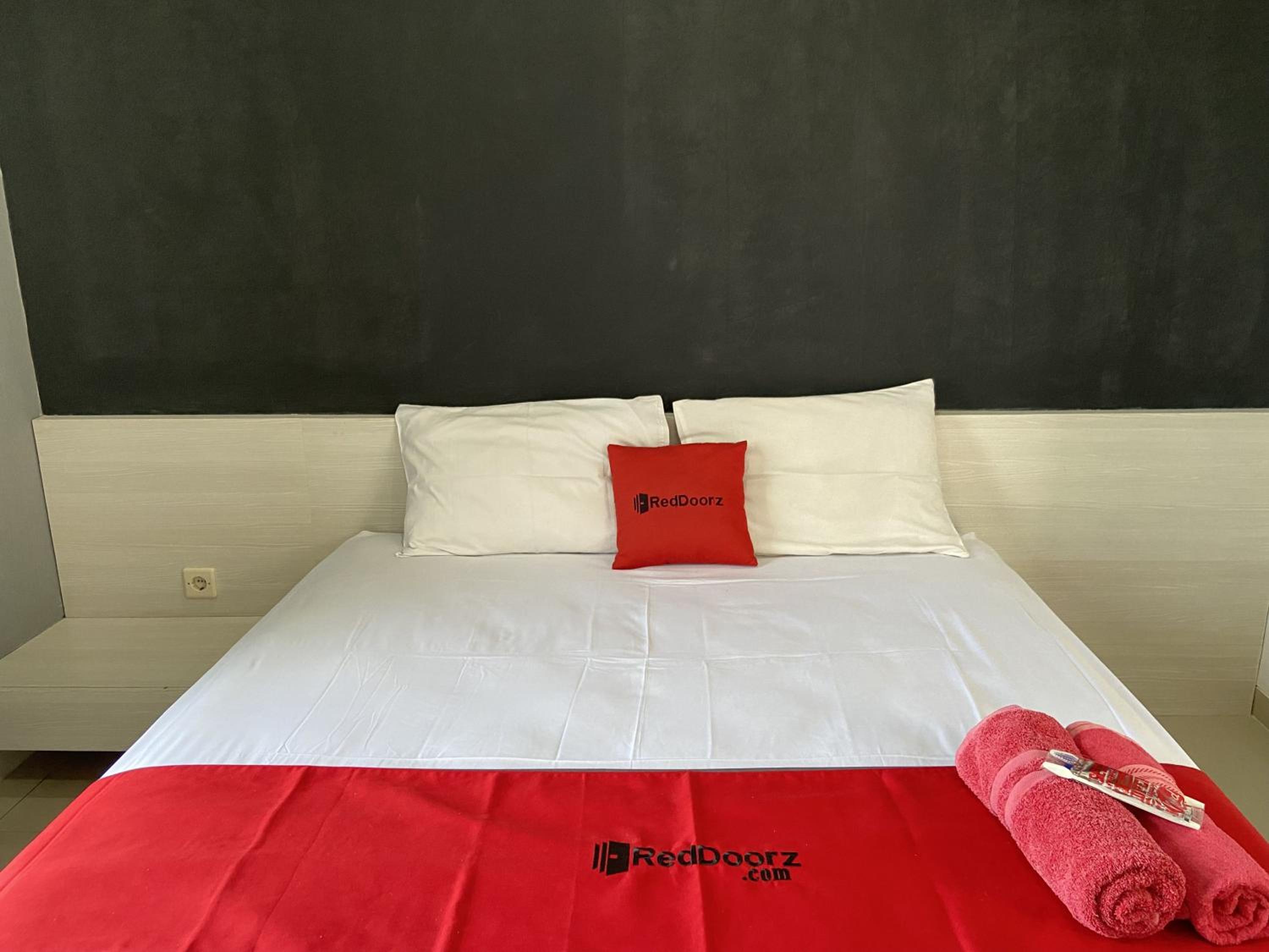 Standard Double Room - Photo 2