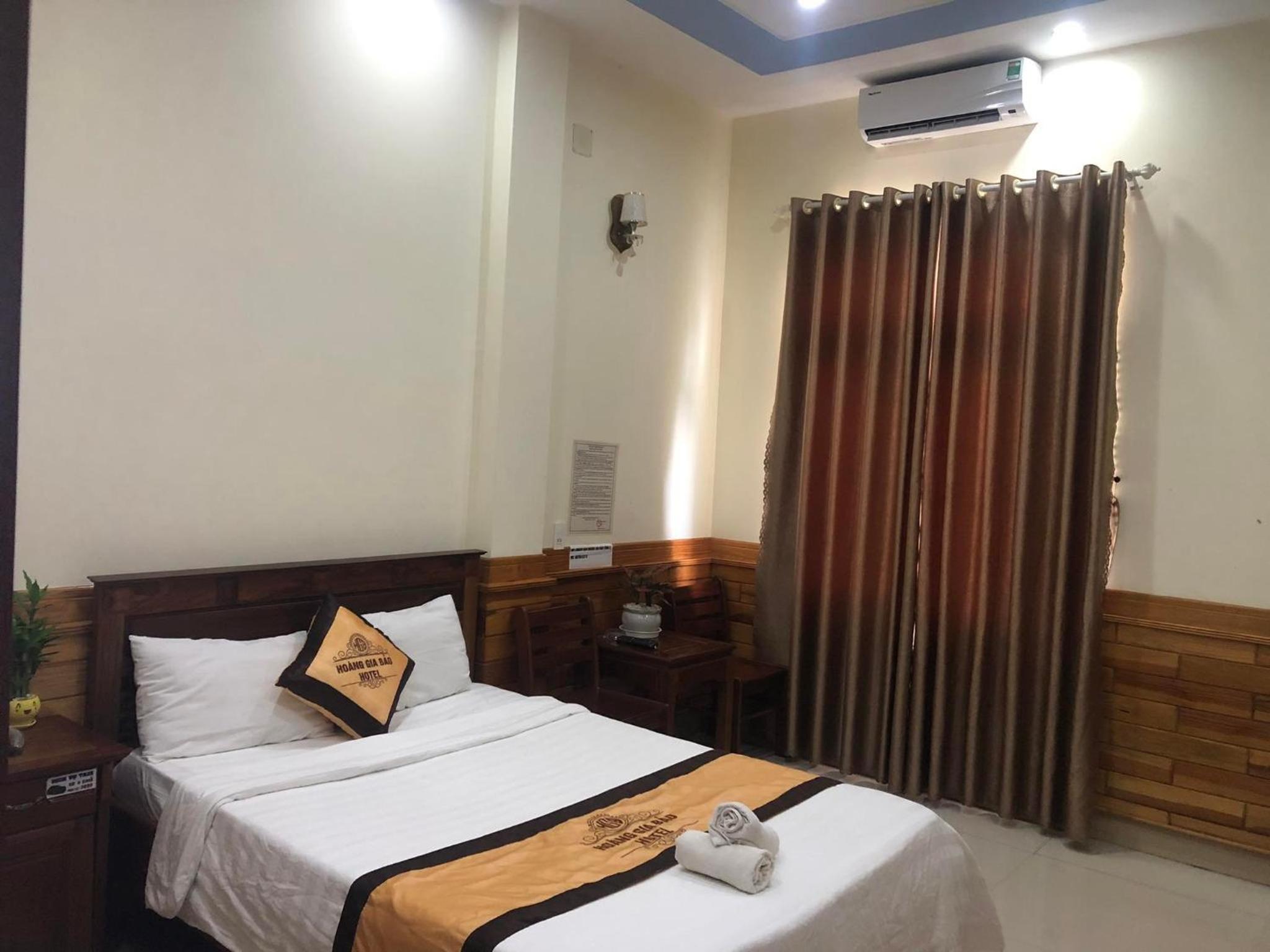 Large Double Room