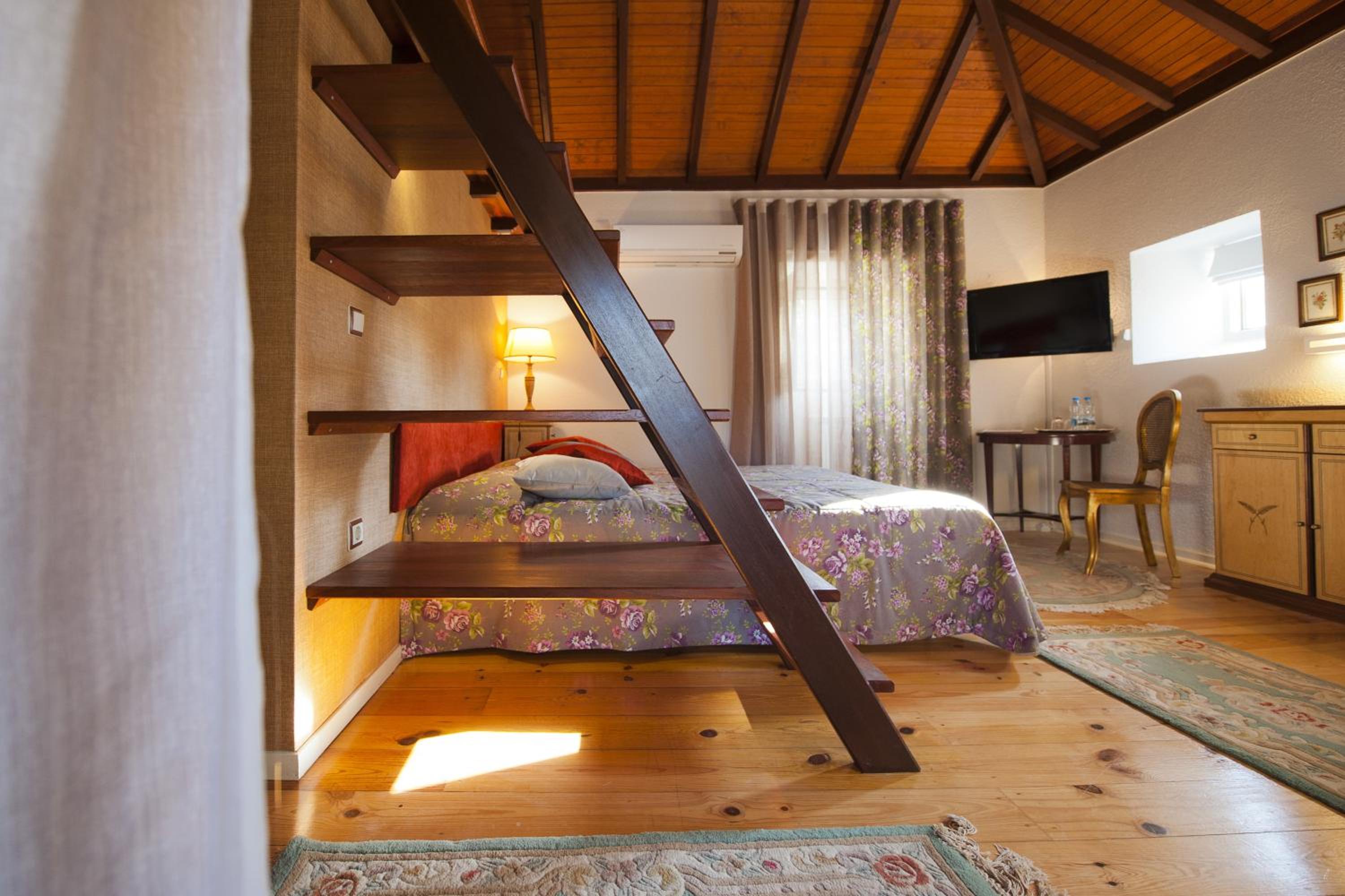Double Room with Mezzanine - Photo 5