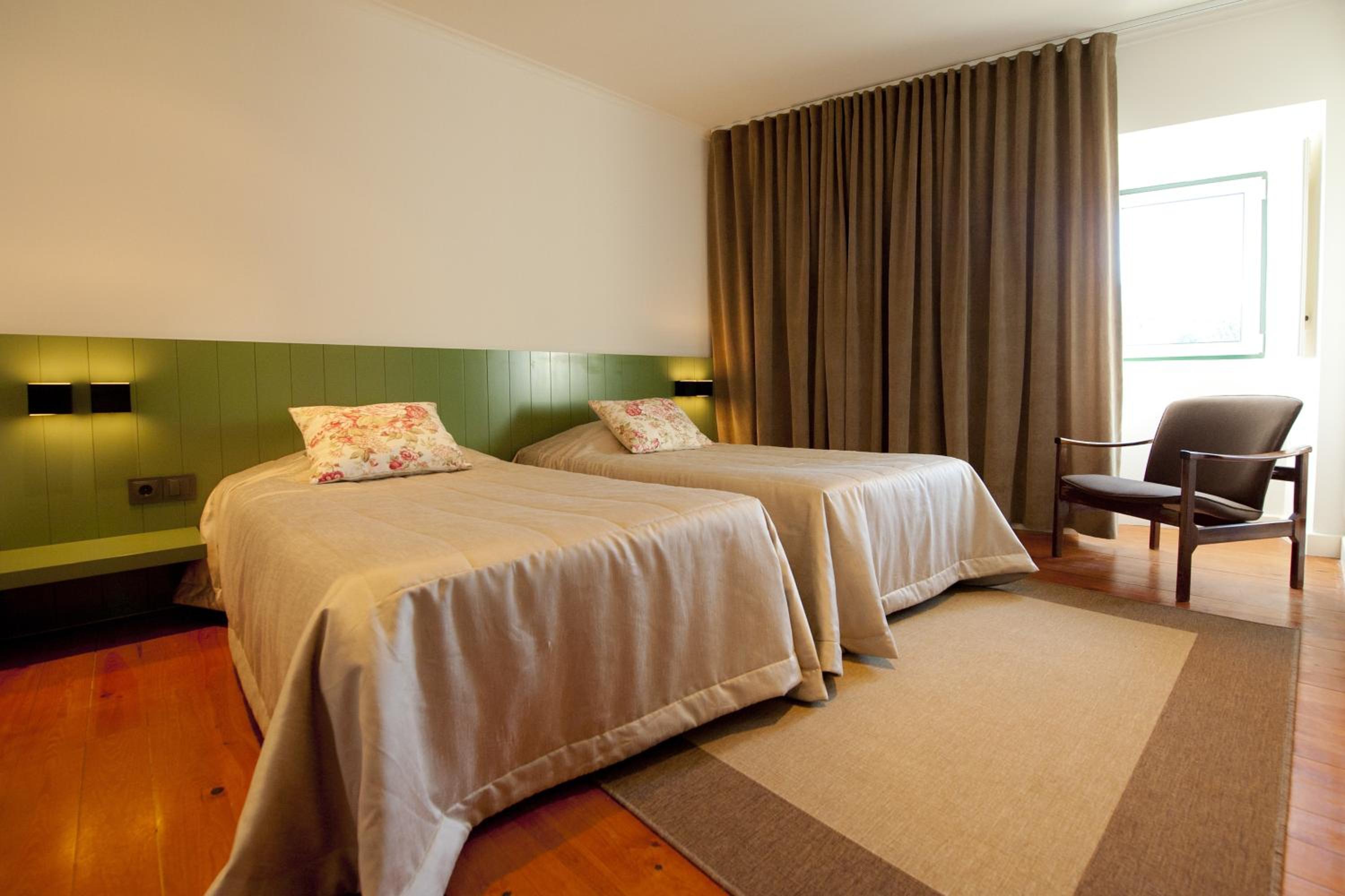 Double or Twin Room - Photo 40