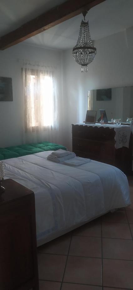 Quadruple Room with Private Bathroom - Photo 6