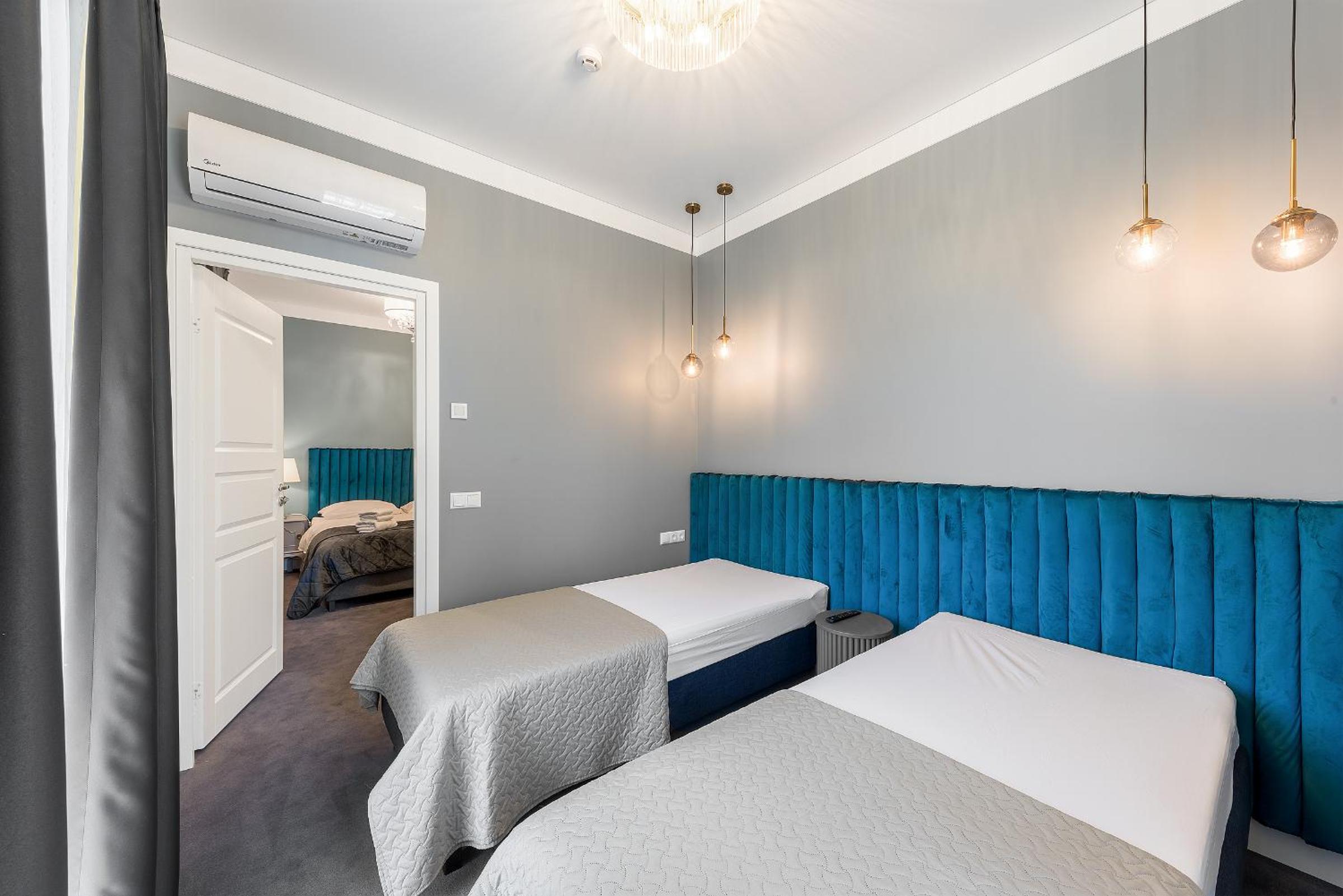 Quadruple Room with Bath