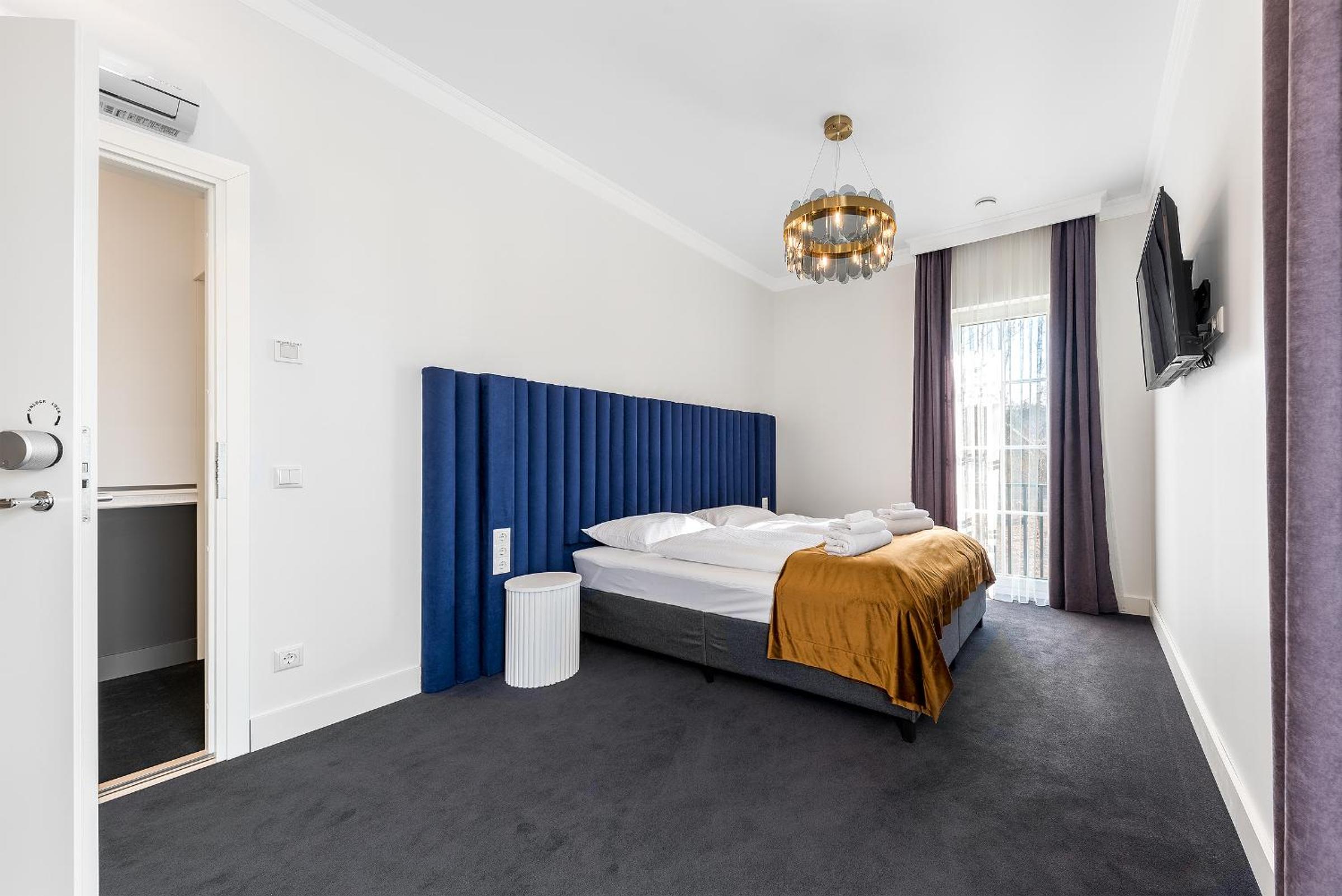 Large Double or Twin Room - Photo 4