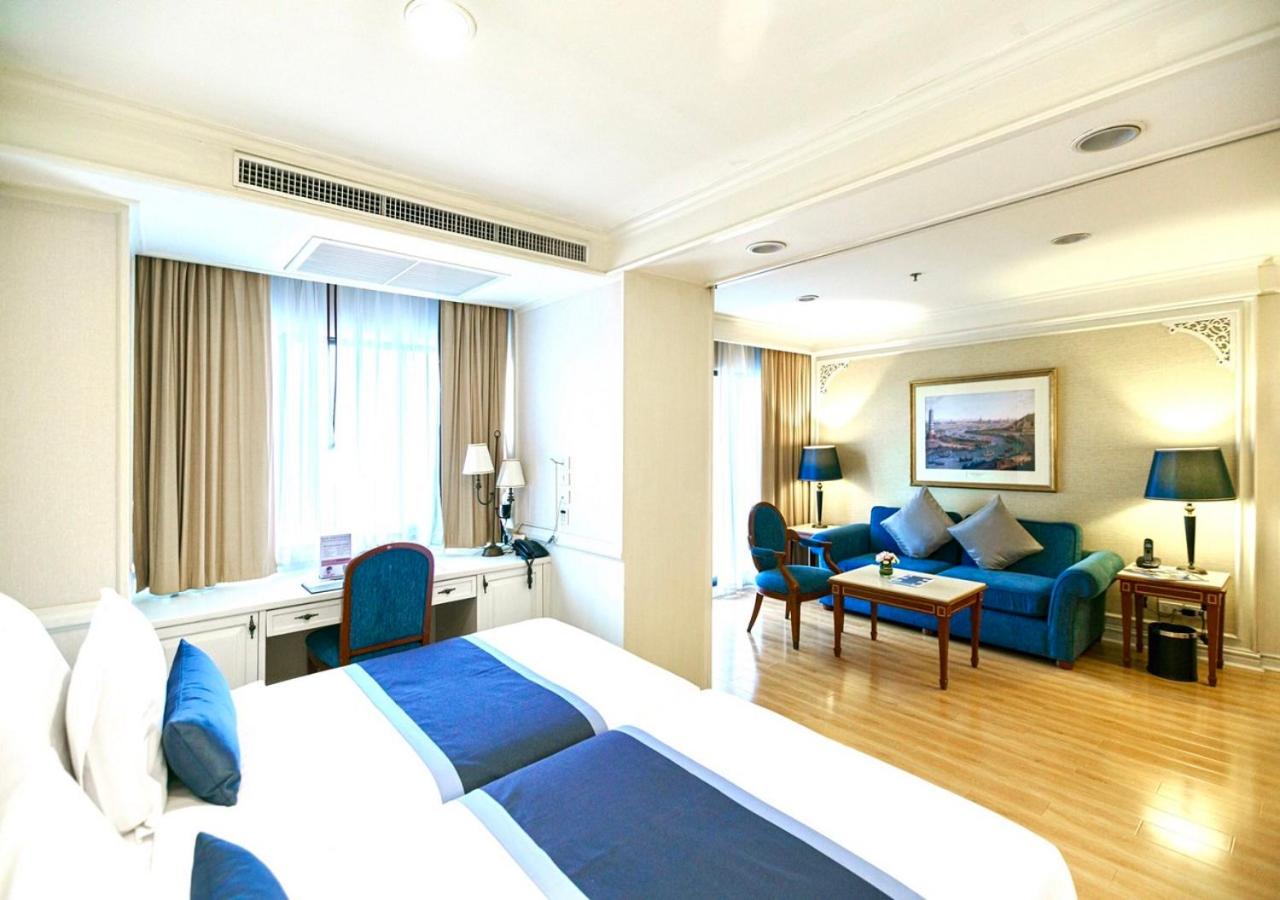One Bedroom Family Suite (4 People) photo 3