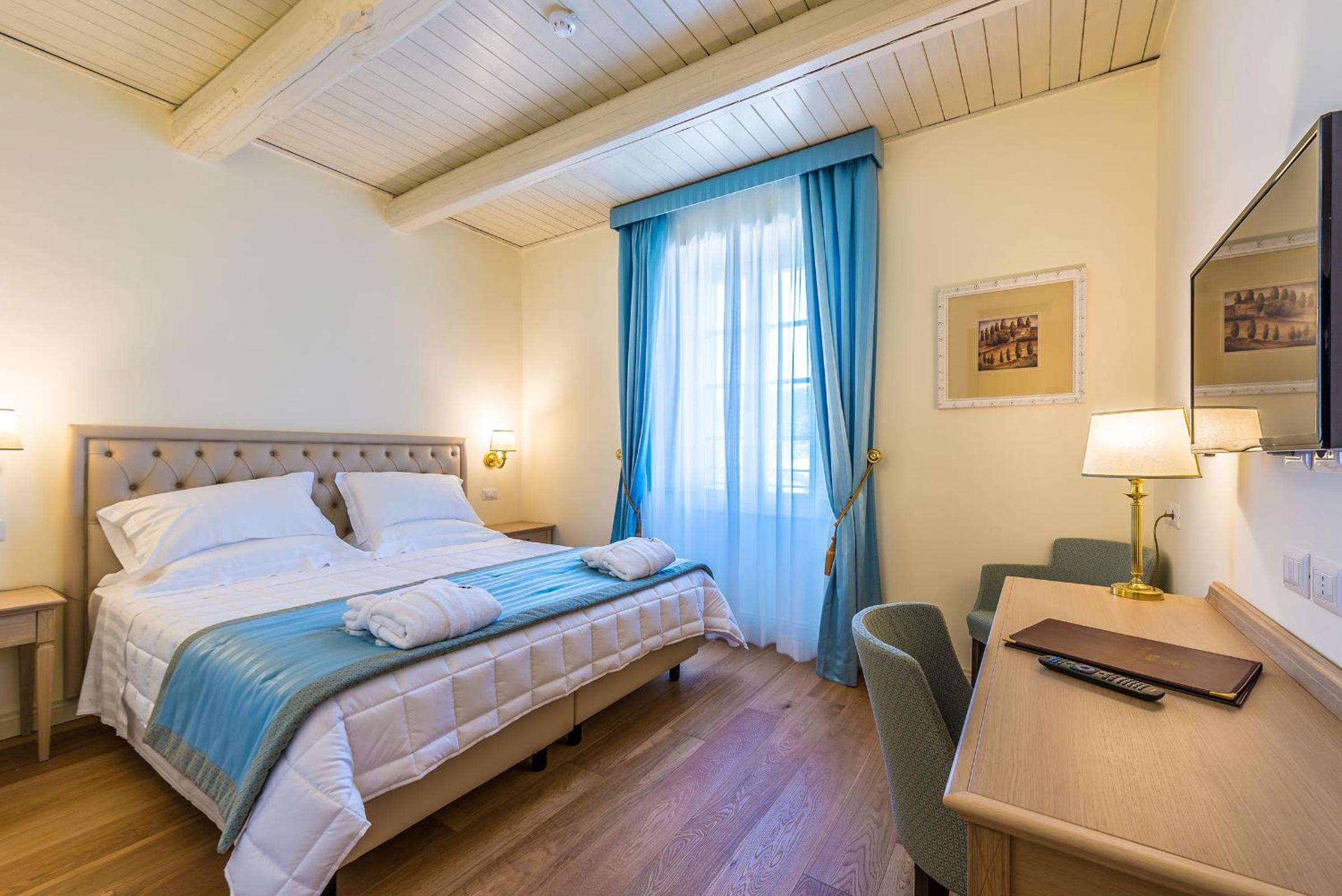 Superior Double Room photo 2