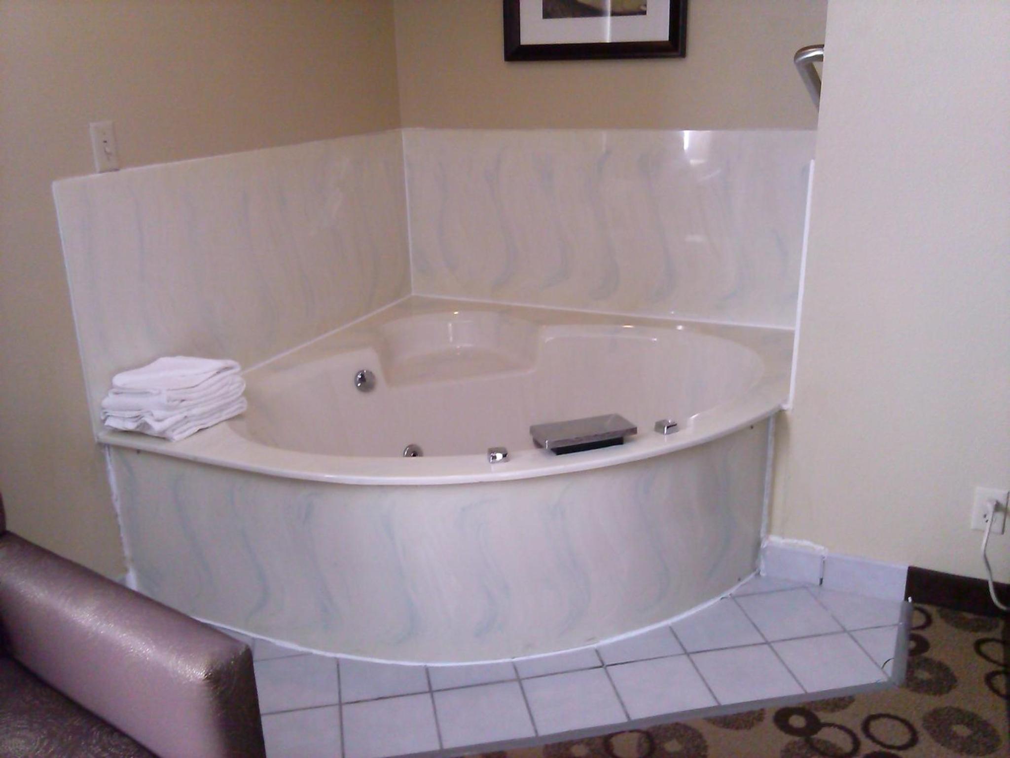 Studio King Suite - Non-Smoking - Photo 6