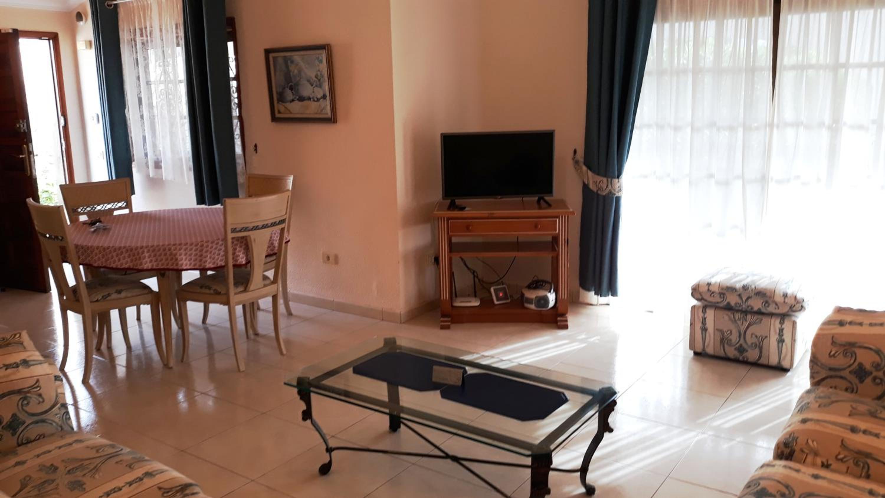 Villa de 2 habitaciones con piscina