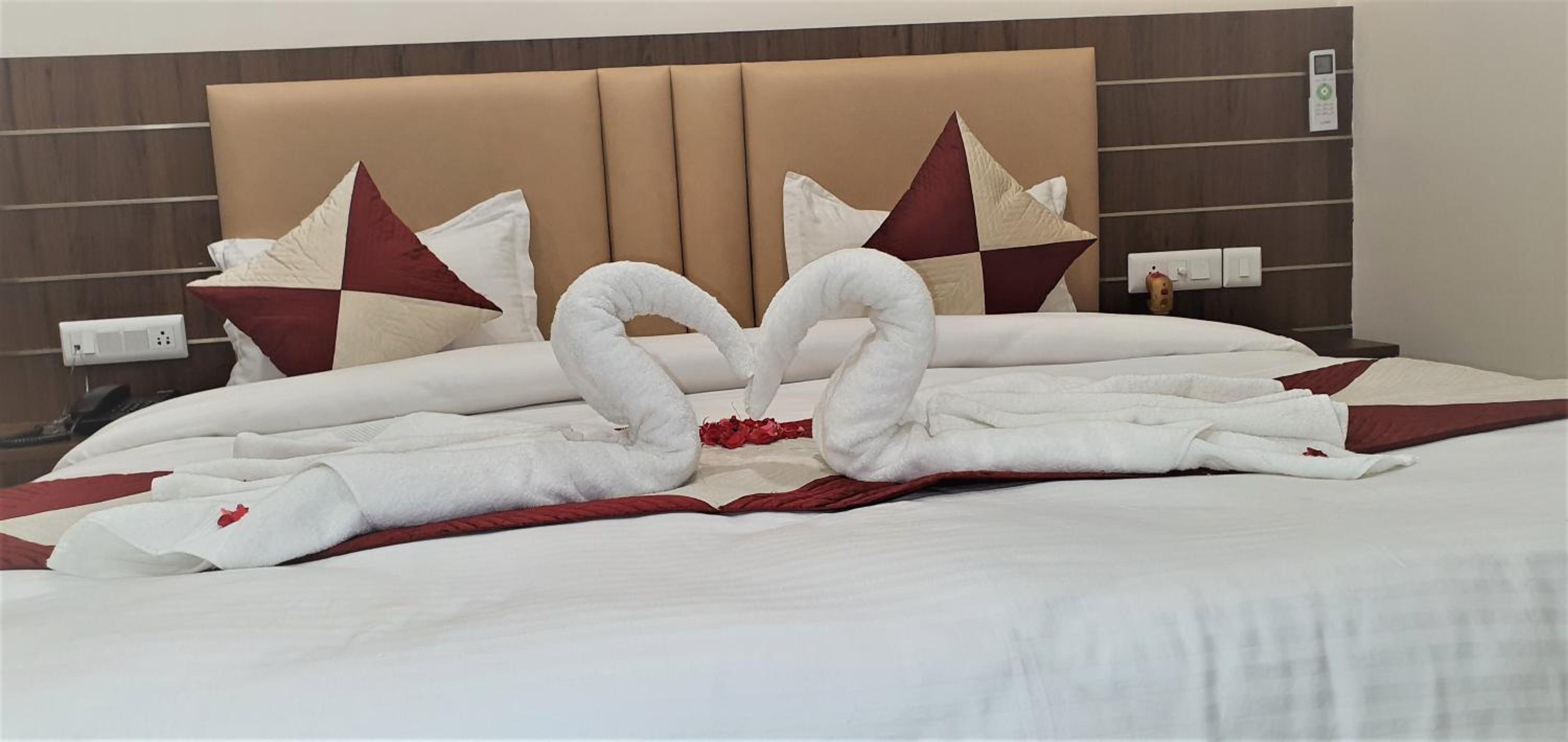 Deluxe Double Room - Photo 7