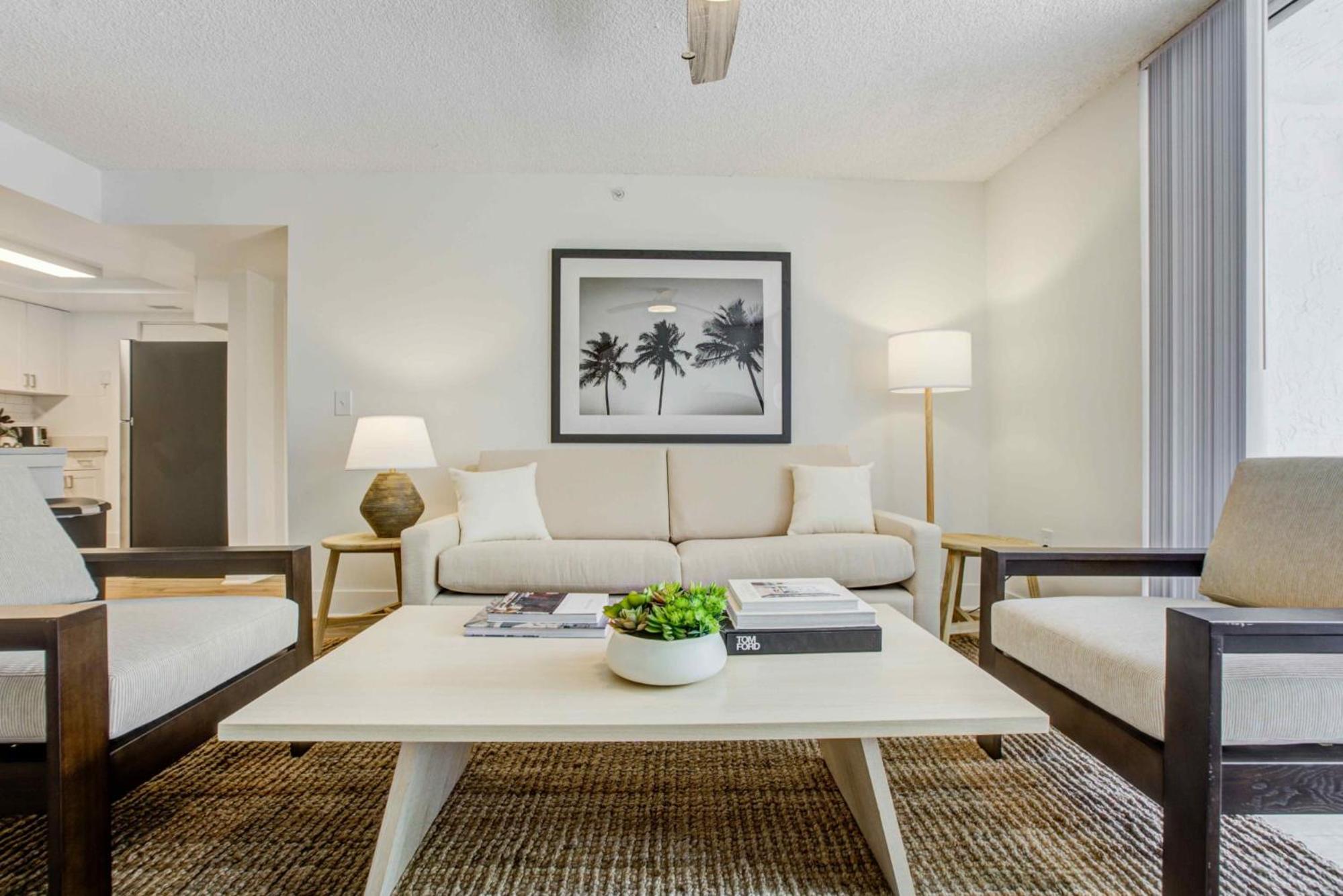 Two-Bedroom Apartment (Self Check-in with Virtual Front Desk) photo 1