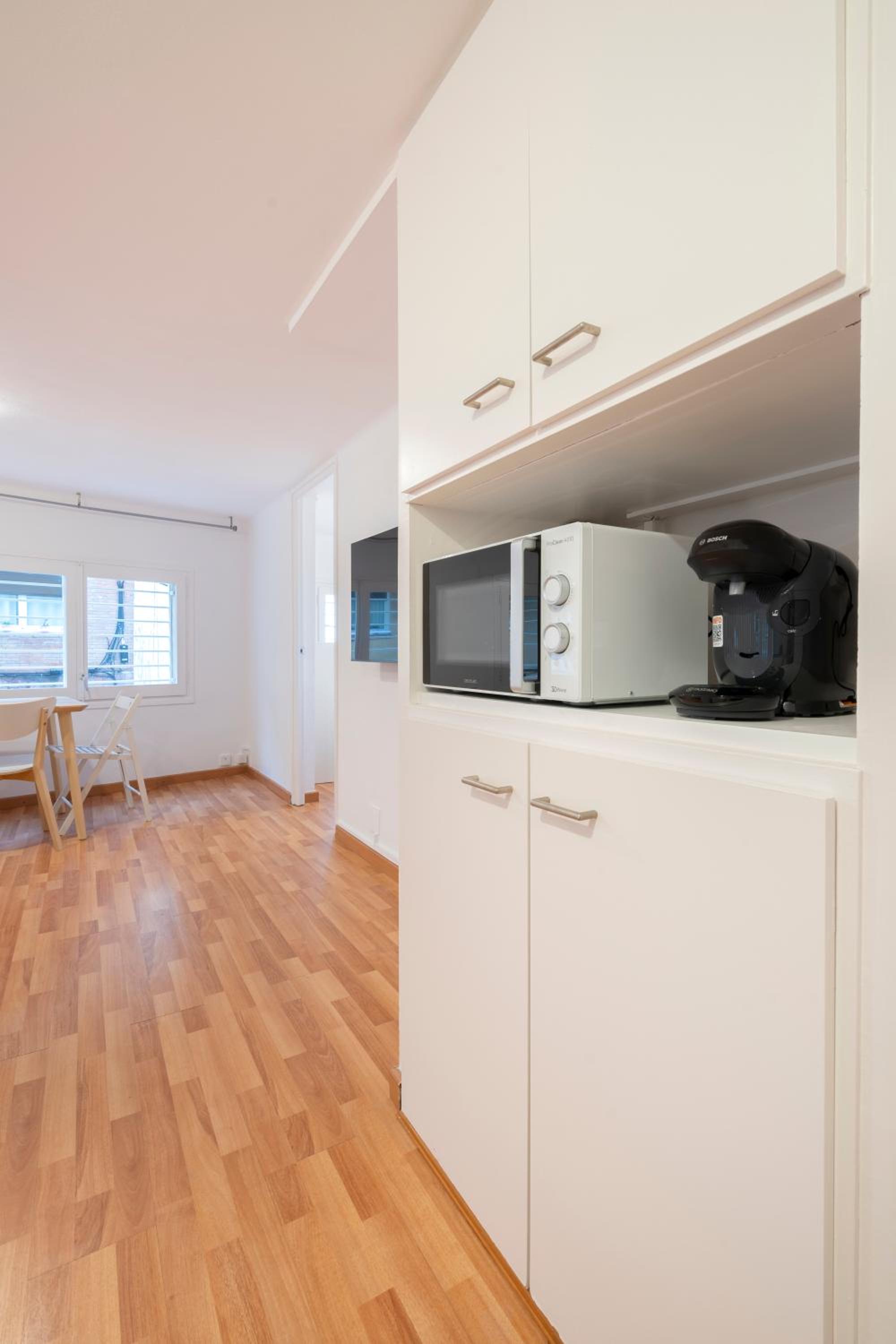 Apartment photo 2