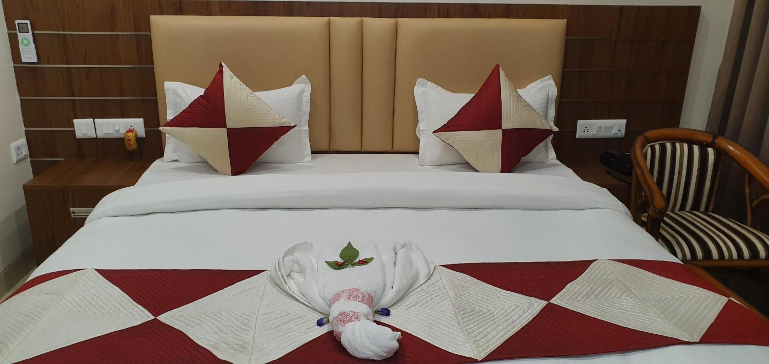 Standard Double Room - Photo 4