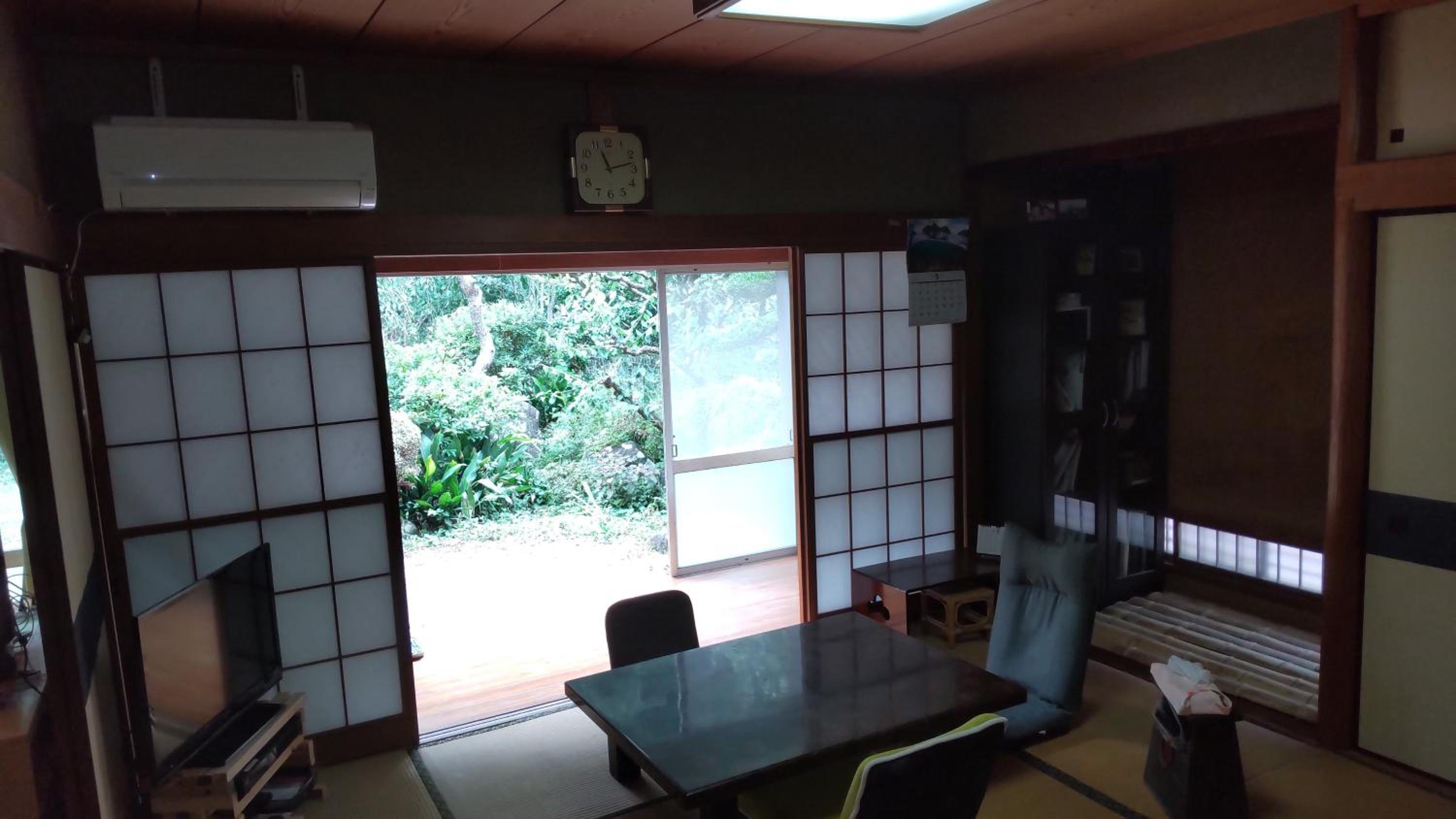 Standard Family Room photo 1