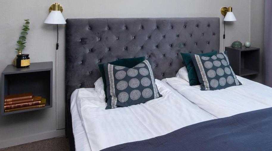 Double or Twin Room - Photo 4