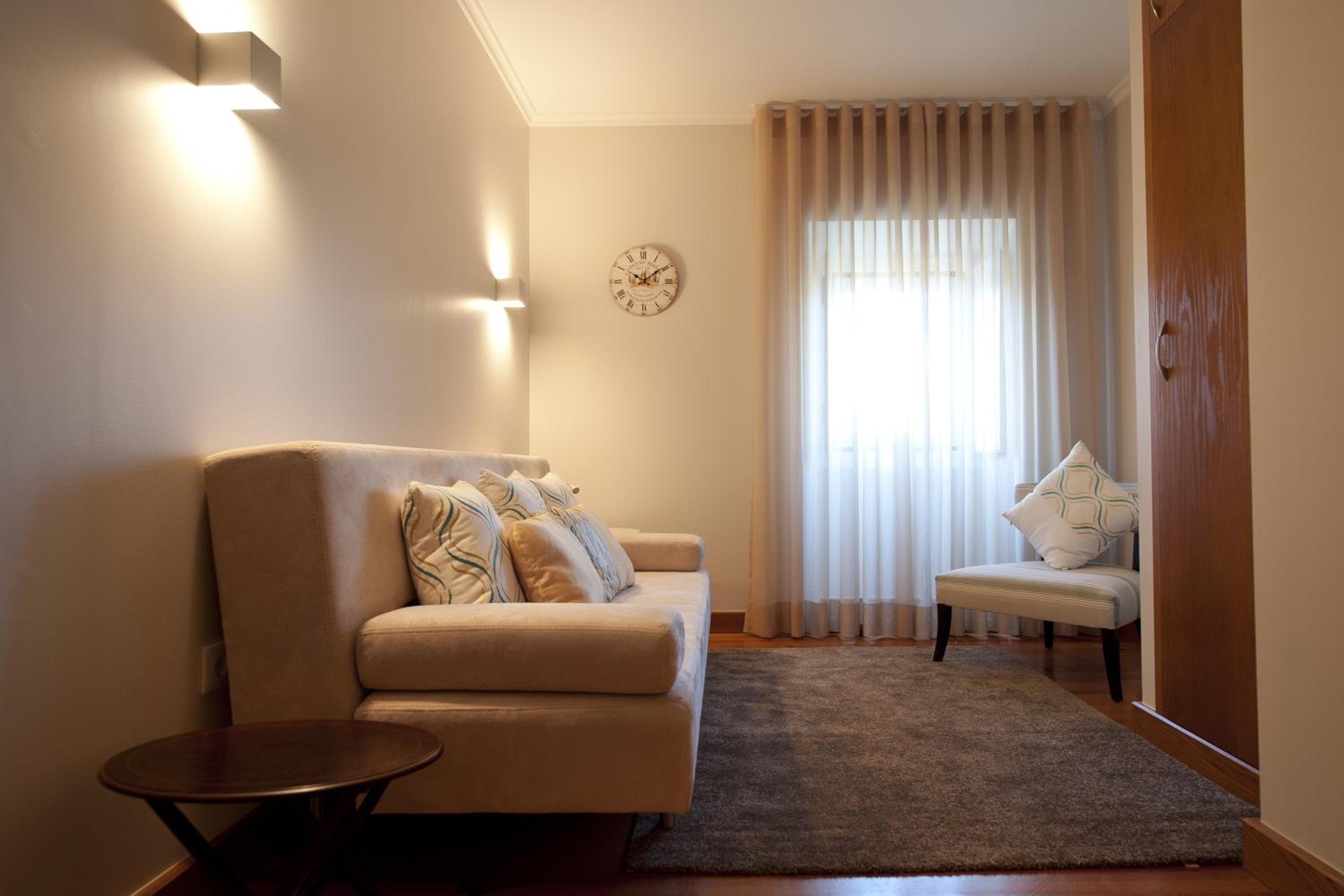 Suite - Photo 9