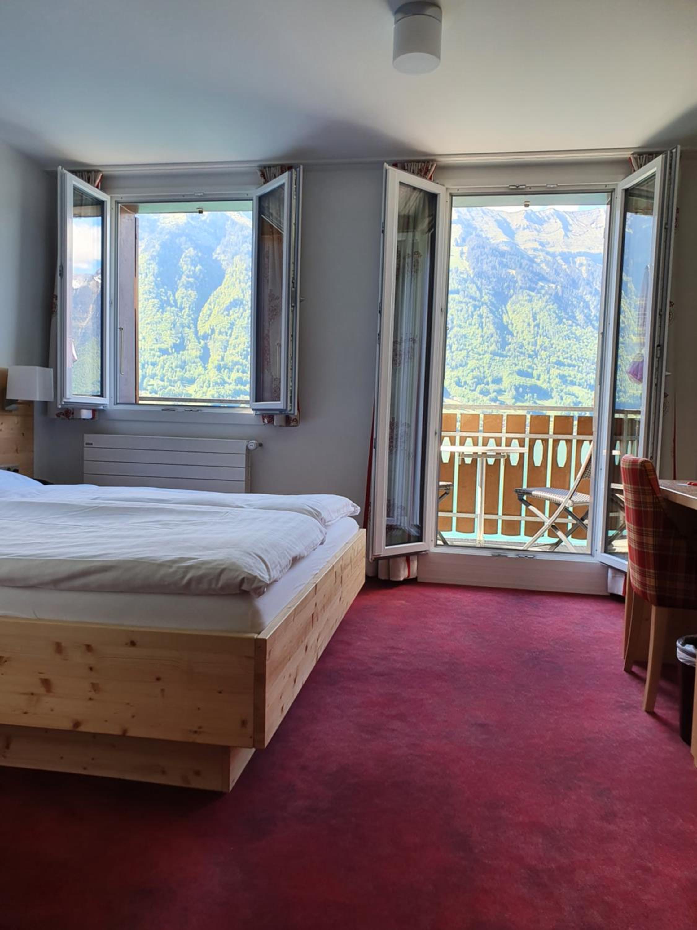 Double Room with Lake View photo 2