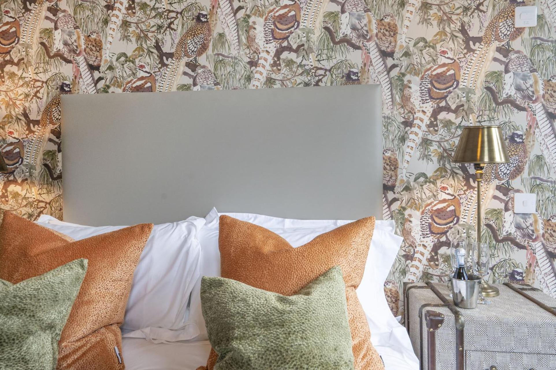 Standard King Room photo 3