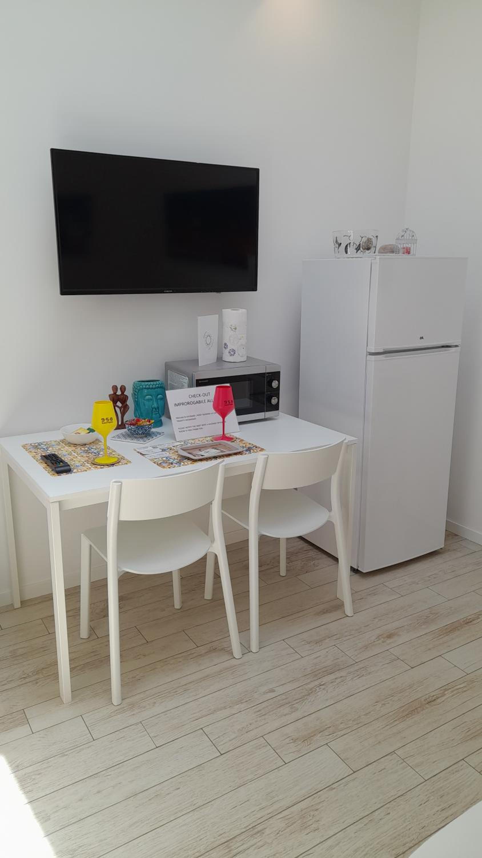 One-Bedroom Apartment - Photo 24