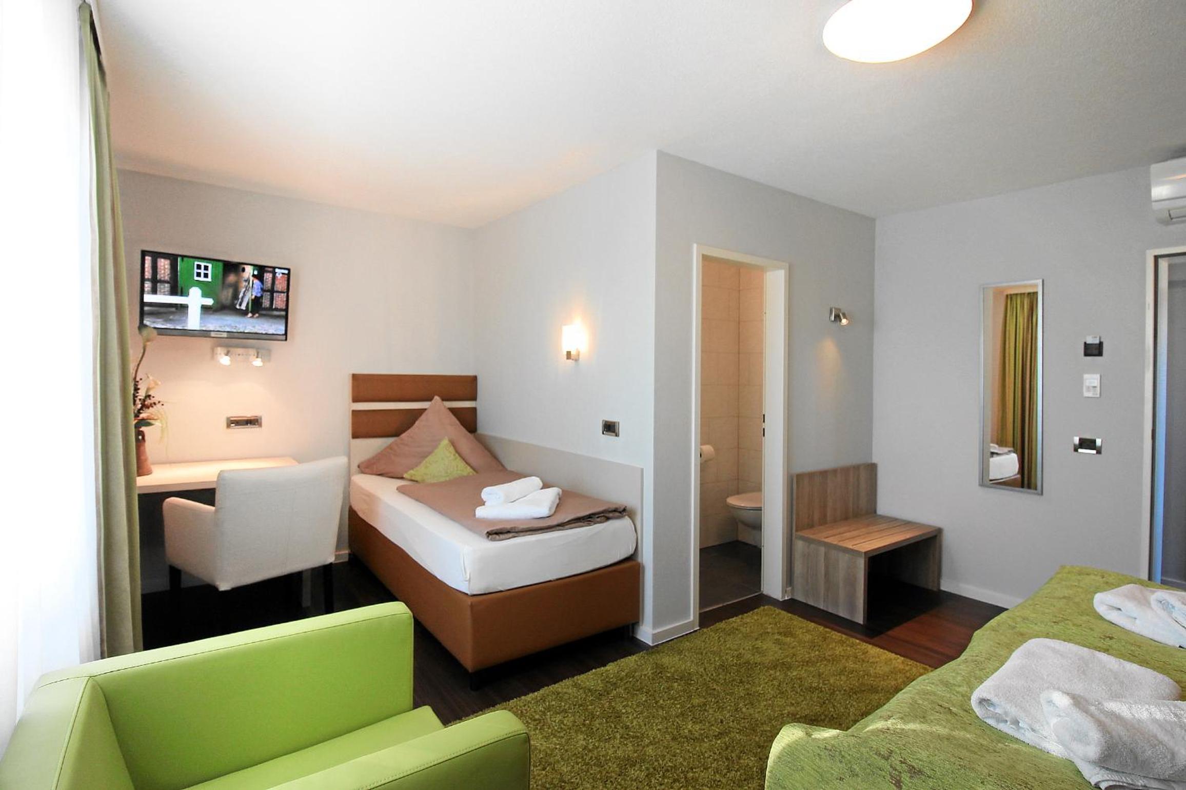 Comfort Triple Room photo 3