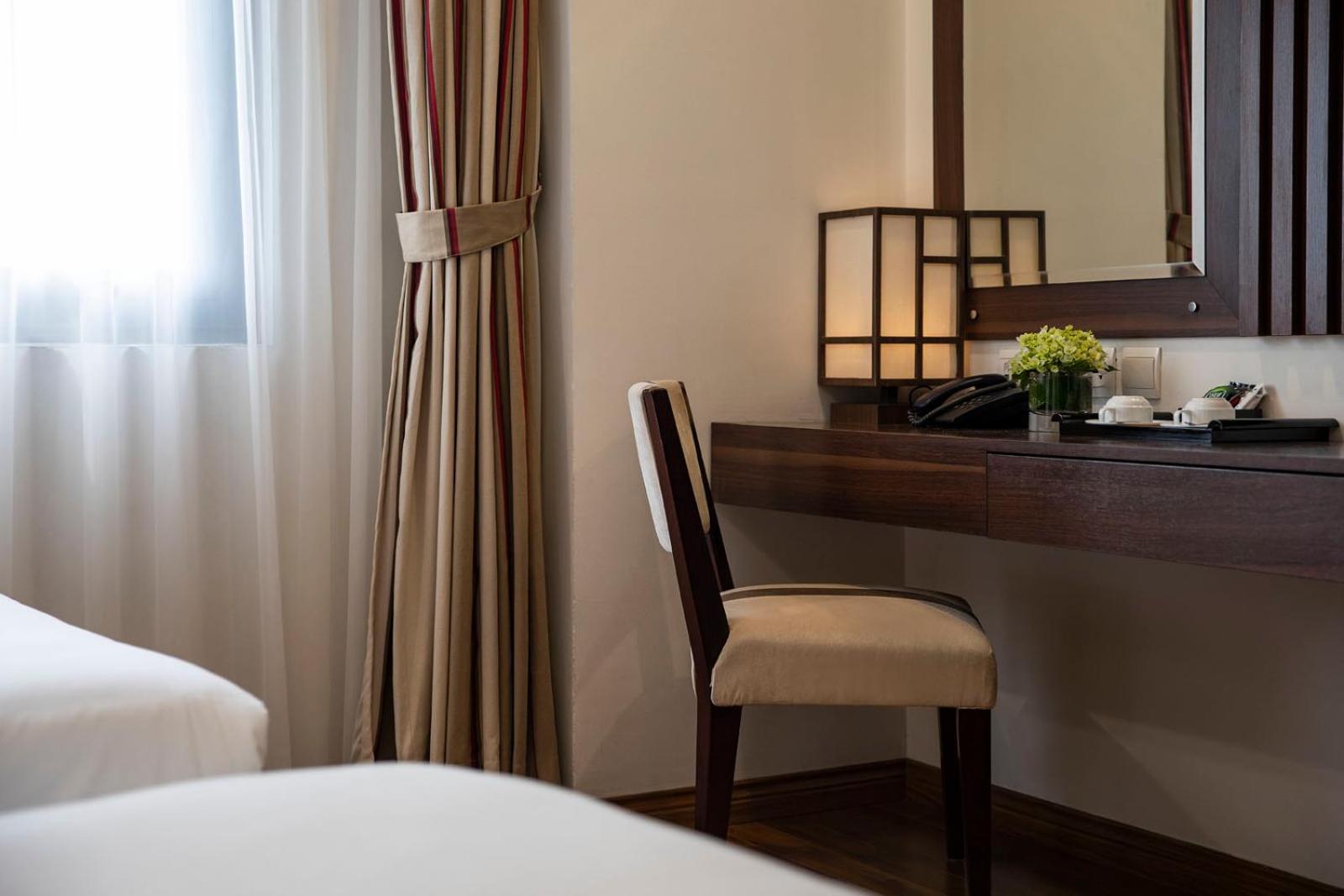 Deluxe Double or Twin Room photo 3
