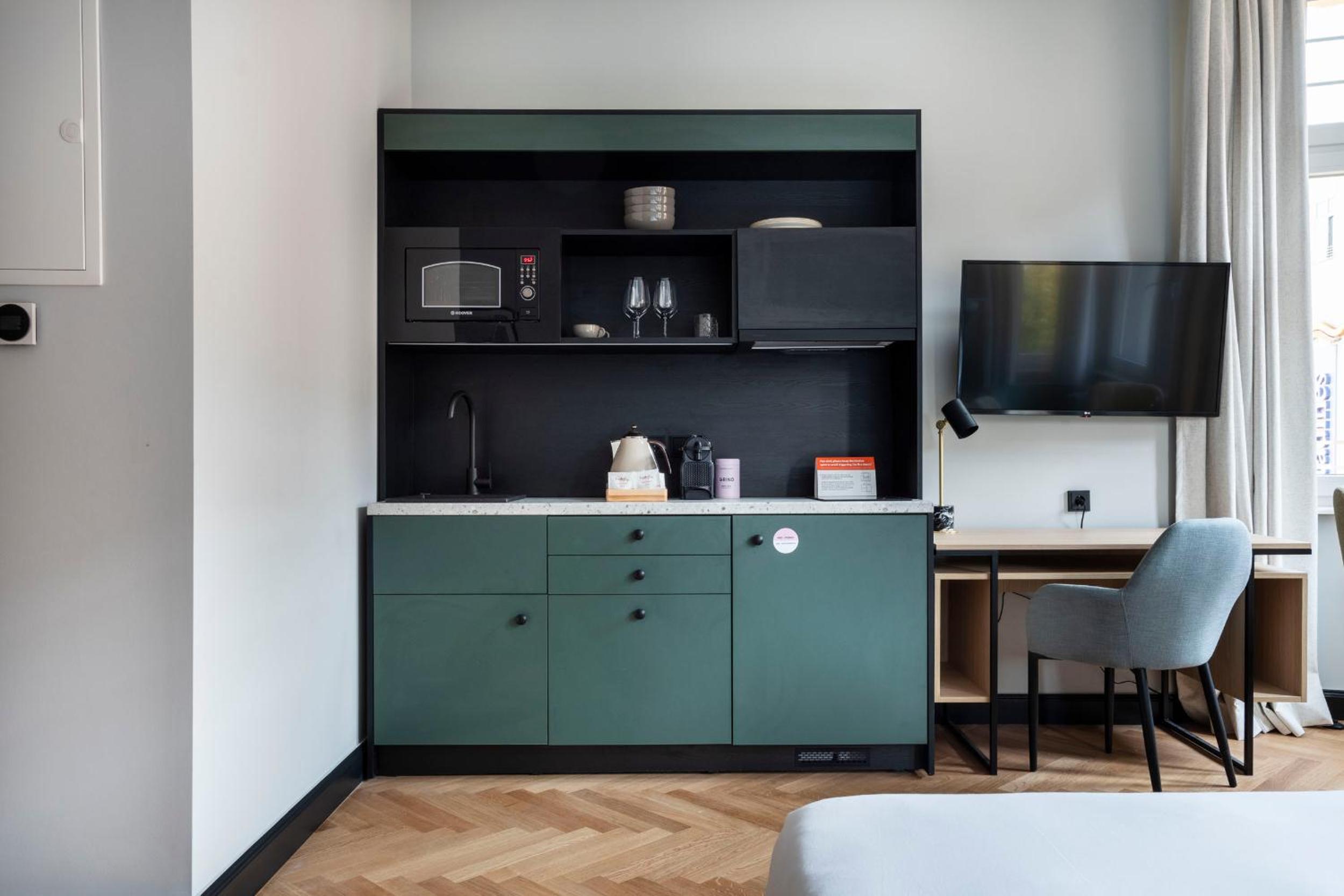 Large Studio with Kitchenette and Sofa Bed photo 2