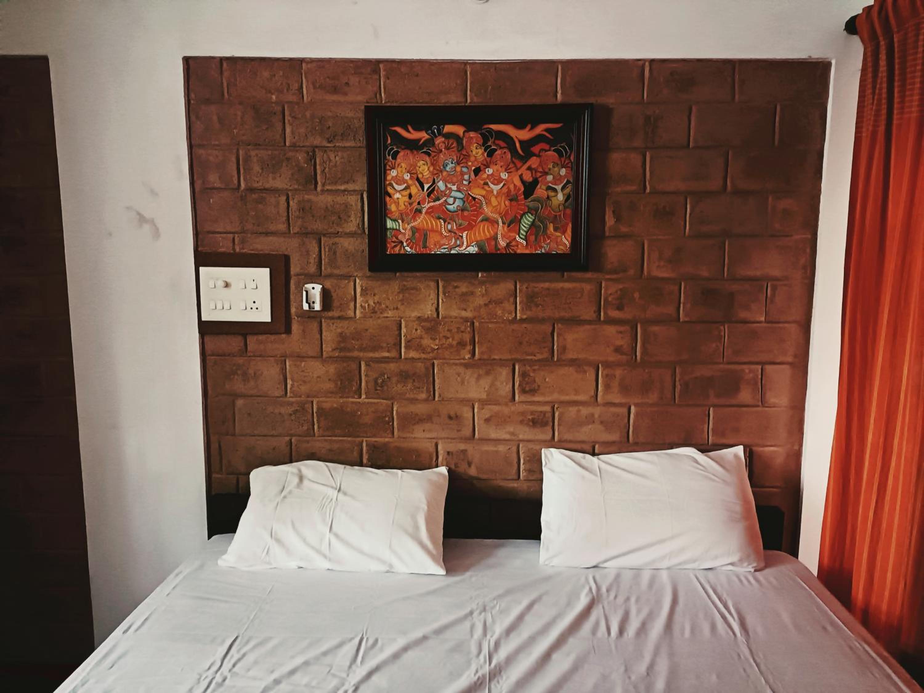 Superior Double or Twin Room - Photo 1