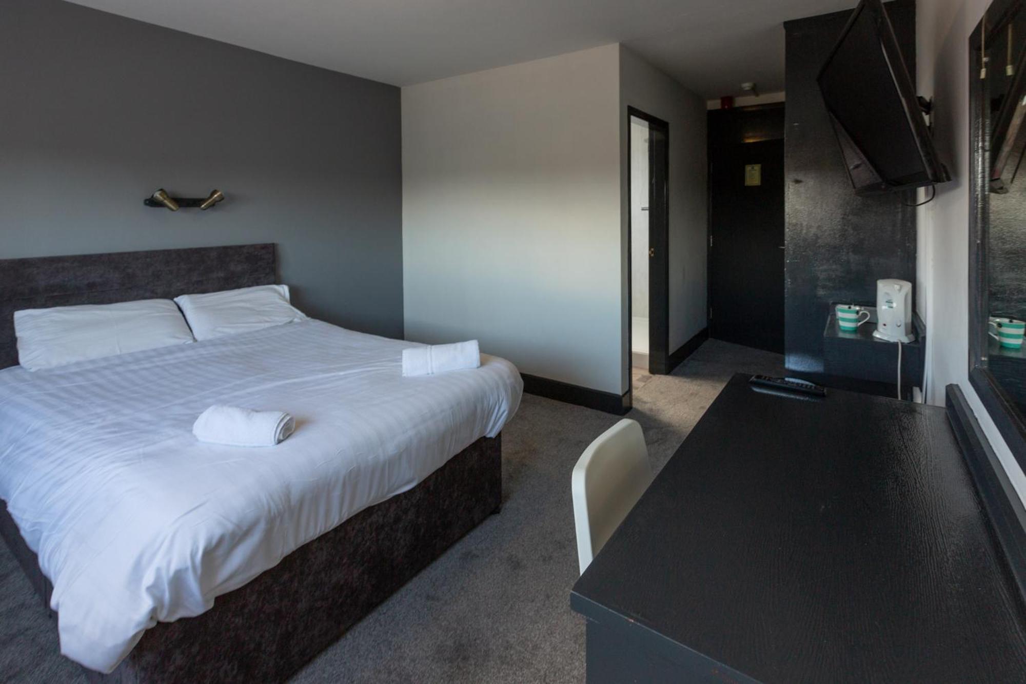 Double Room photo 2