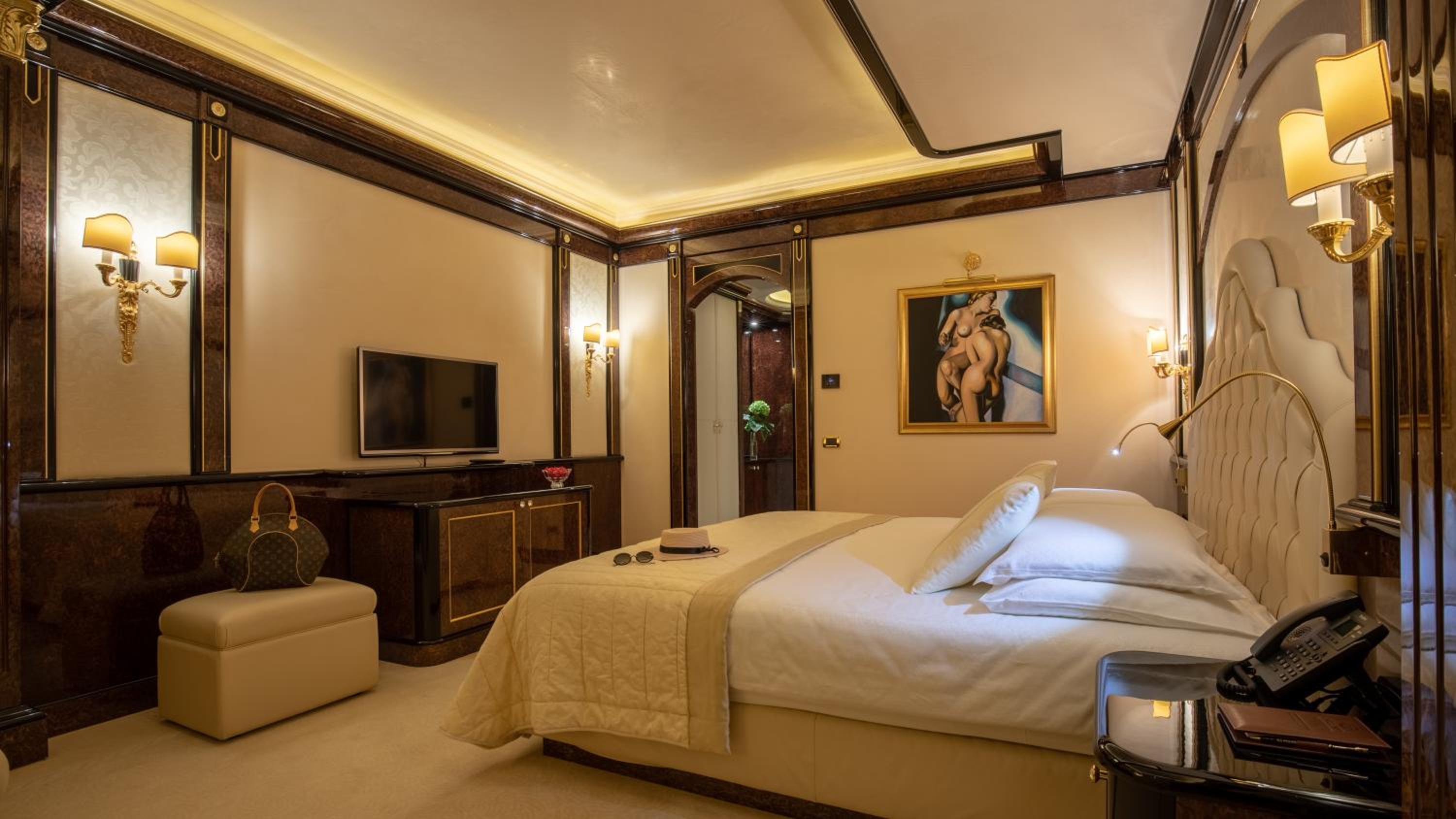 Junior Suite with Sea View - Photo 8