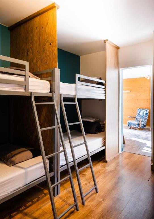 Mixed Dormitory Room