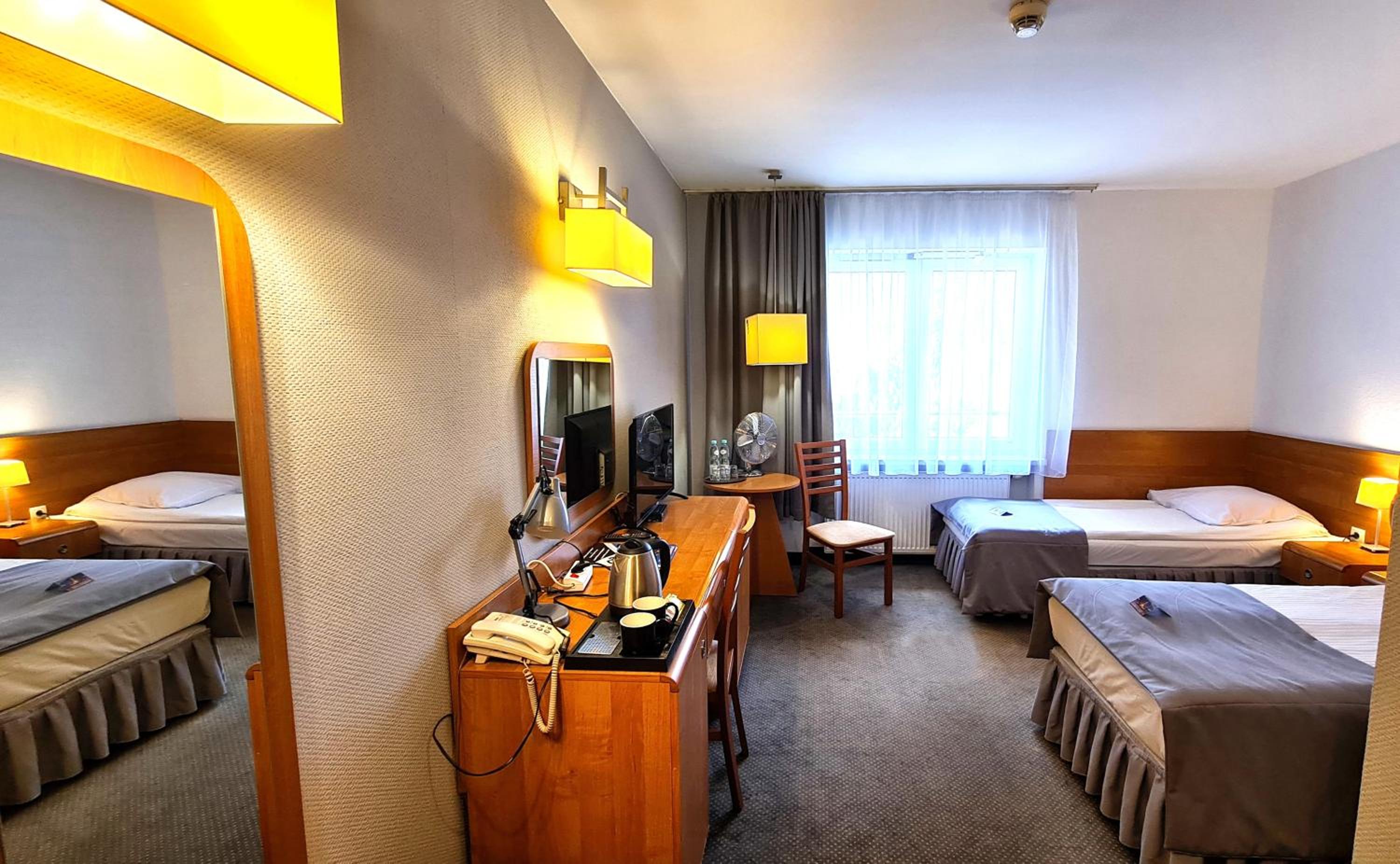 Standard Double Room photo 3