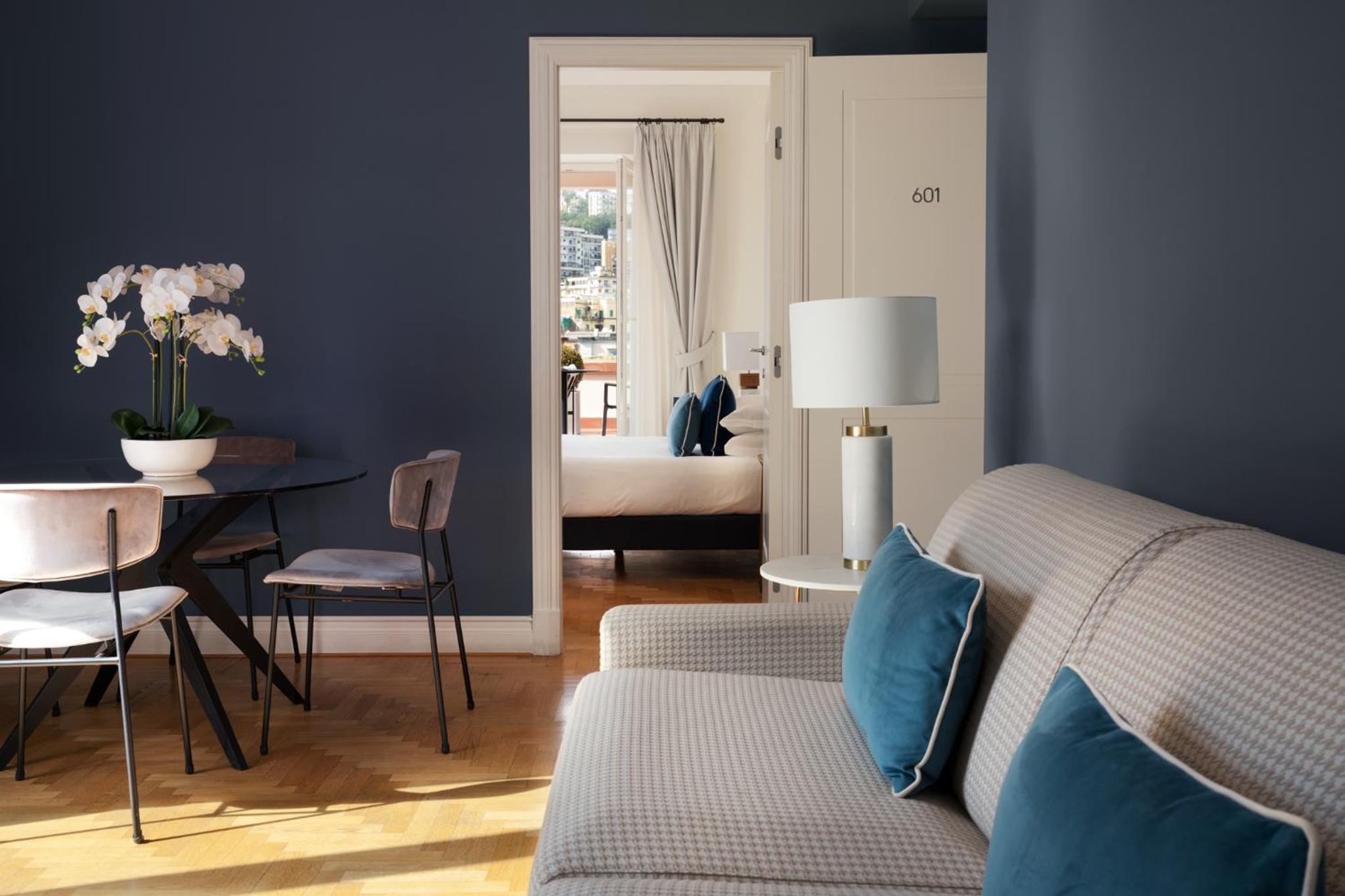 Deluxe Apartment