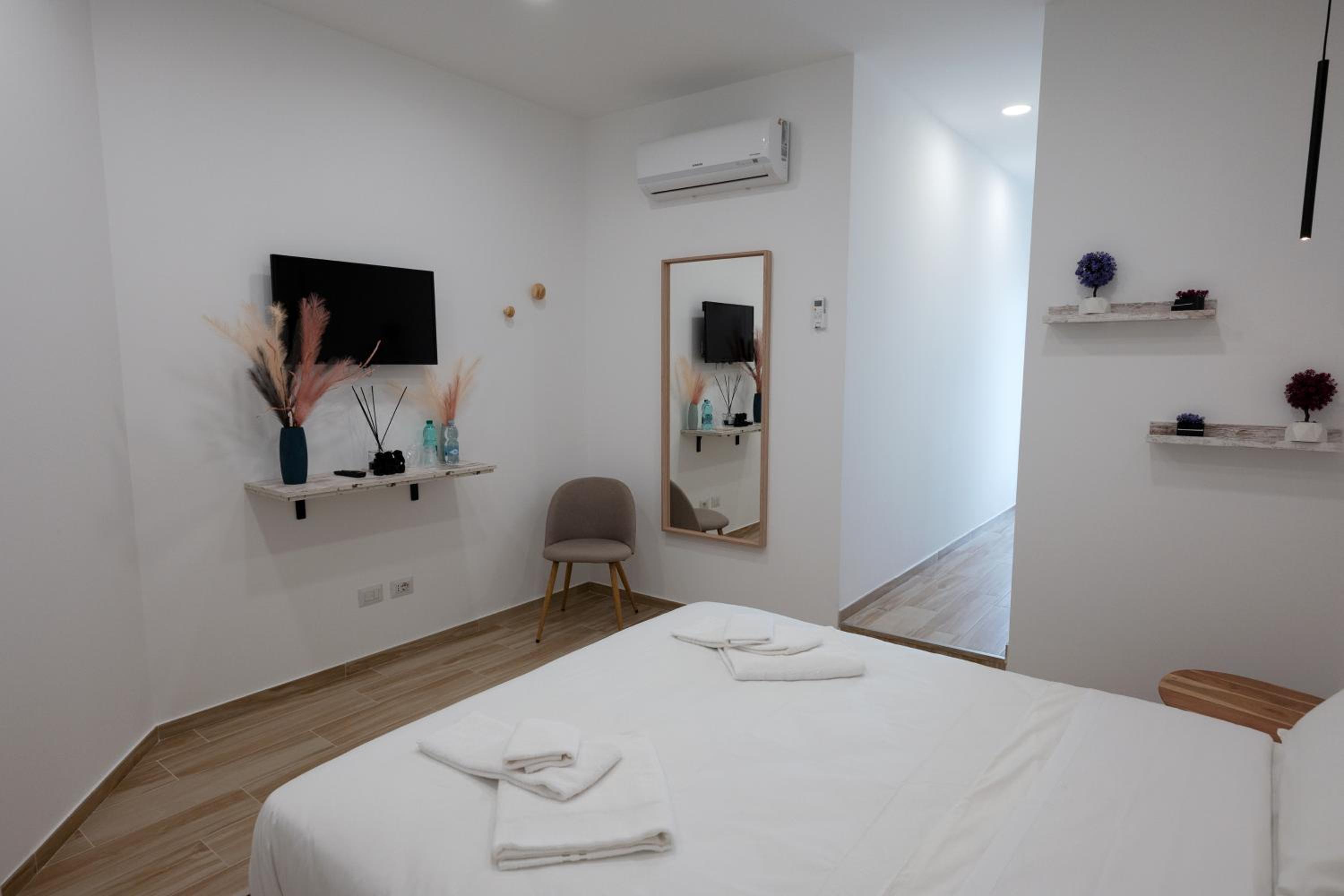 Large Double Room