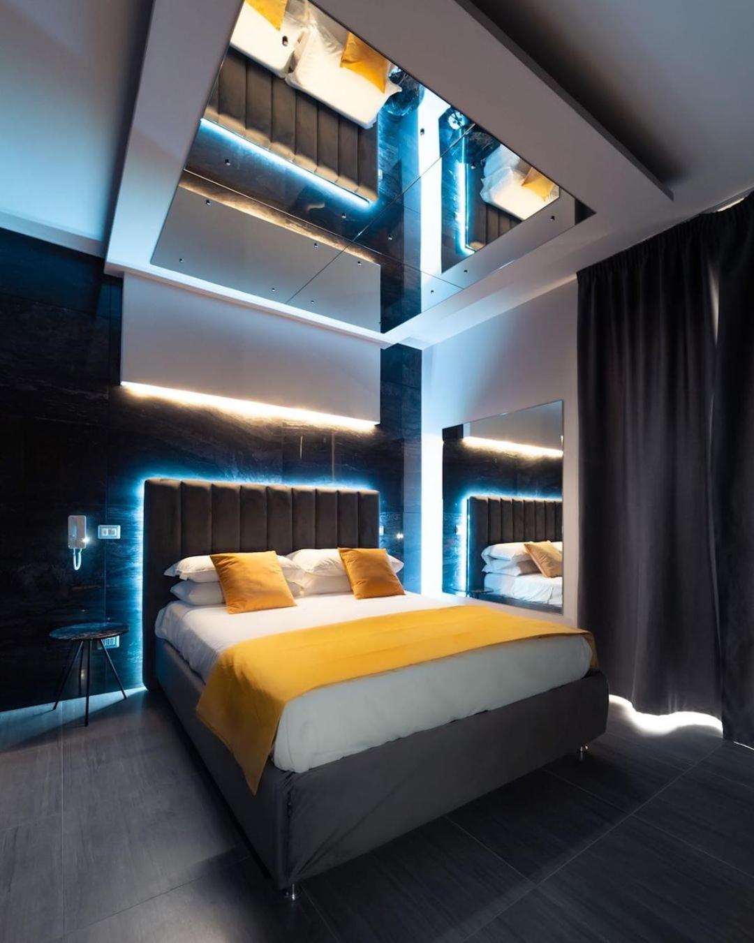 Suite with Spa Bath